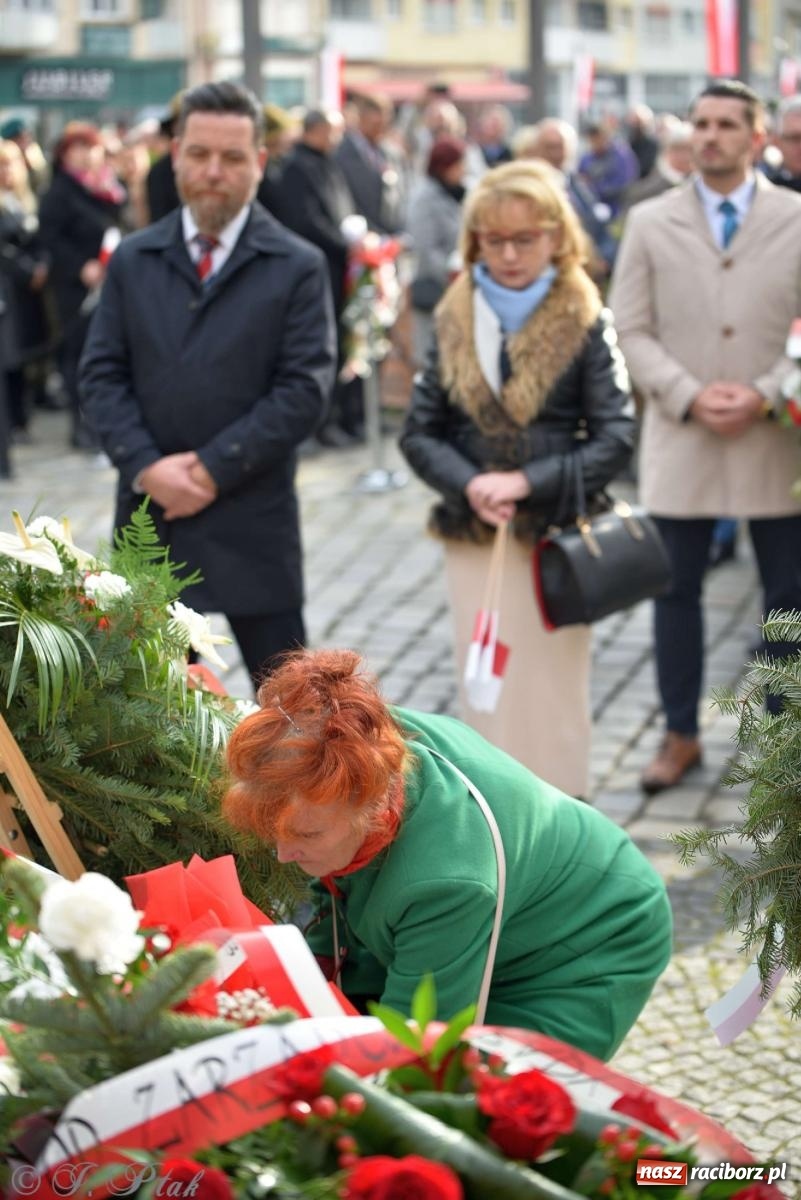 Zdjęcie w galerii na portalu naszraciborz.pl: Narodowe Święto Niepodległości - obchody miejskie w Raciborzu [FOTO i WIDEO] wiadomości z regionu