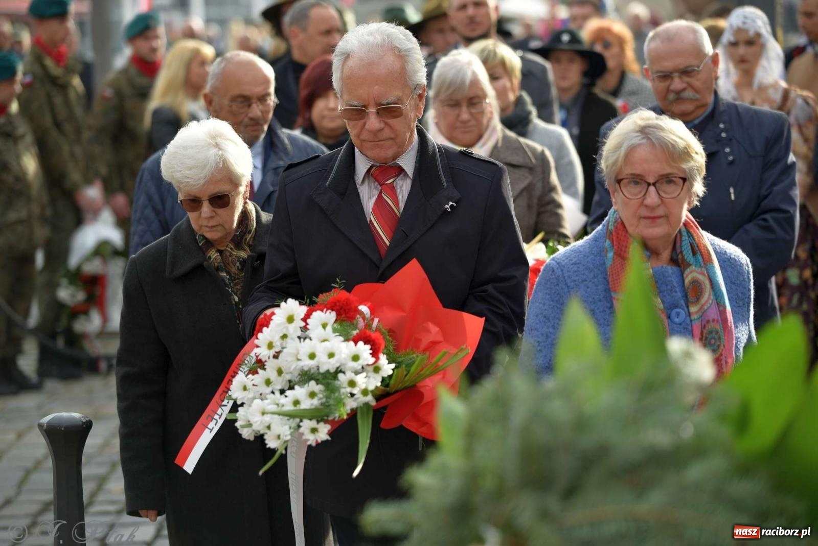 Zdjęcie w galerii na portalu naszraciborz.pl: Narodowe Święto Niepodległości - obchody miejskie w Raciborzu [FOTO i WIDEO] wiadomości z regionu