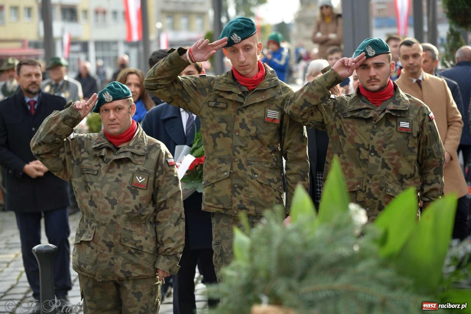 Zdjęcie w galerii na portalu naszraciborz.pl: Narodowe Święto Niepodległości - obchody miejskie w Raciborzu [FOTO i WIDEO] wiadomości z regionu