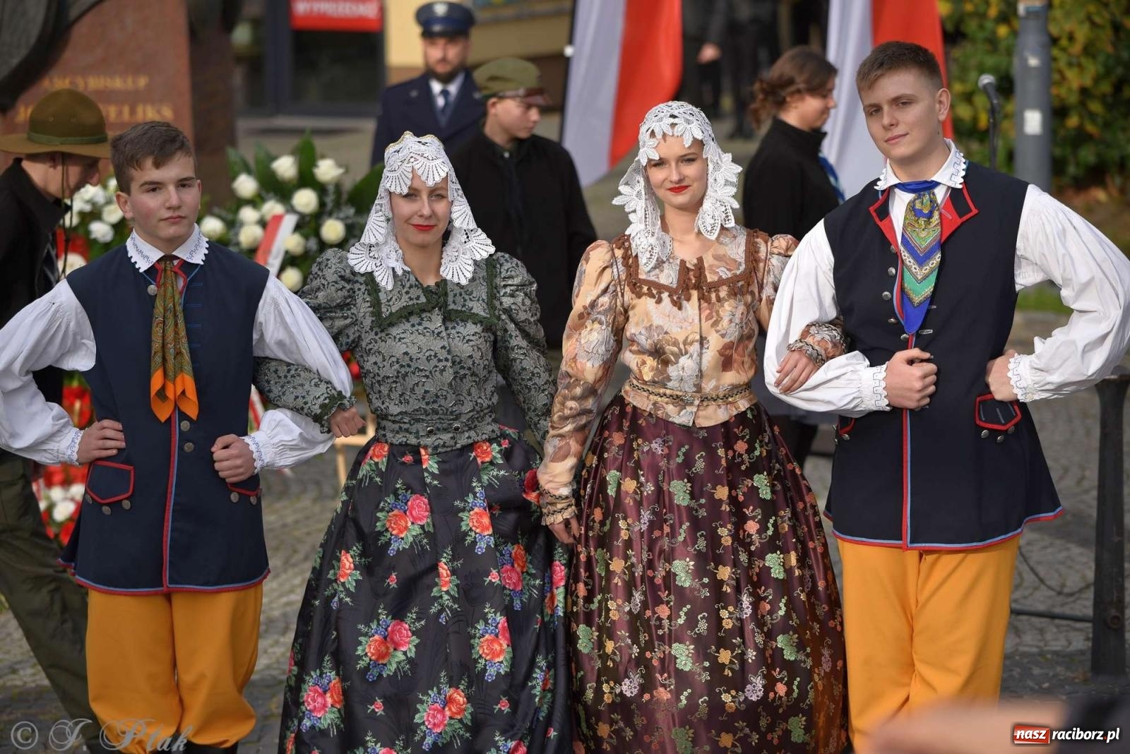 Zdjęcie w galerii na portalu naszraciborz.pl: Narodowe Święto Niepodległości - obchody miejskie w Raciborzu [FOTO i WIDEO] wiadomości z regionu