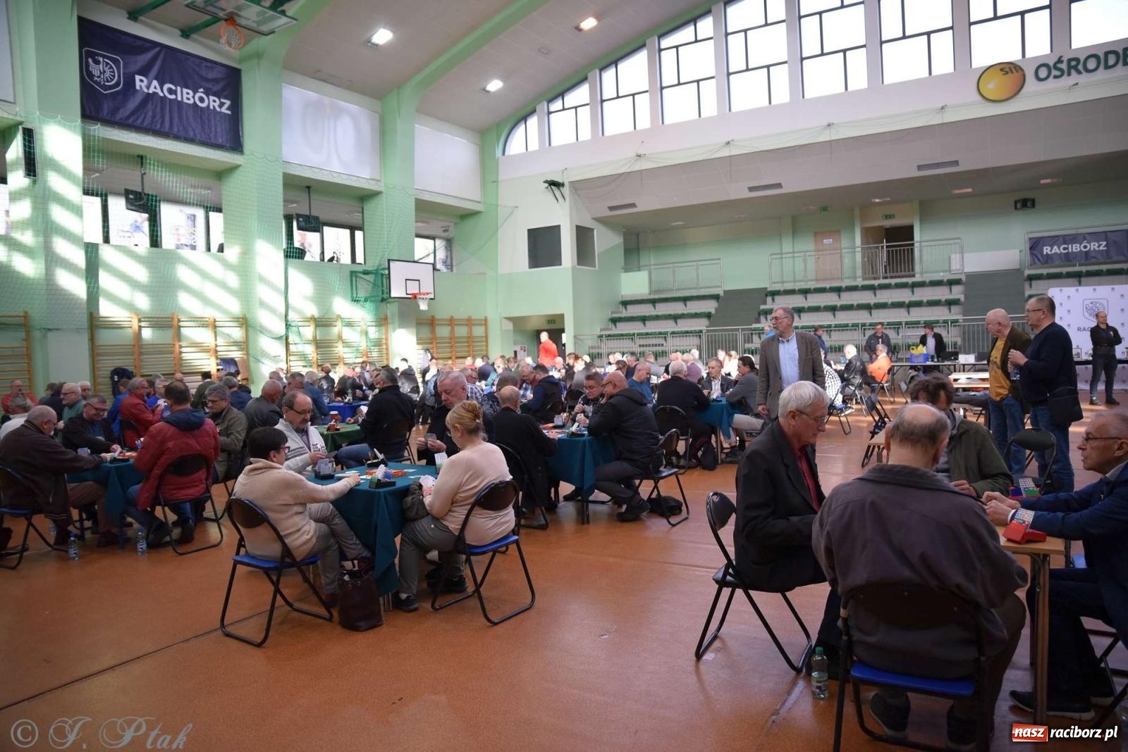 Zdjęcie w galerii na portalu naszraciborz.pl: Raciborscy brydżyści mogli się zmierzyć z najlepszymi [FOTO i WIDEO] wiadomości z regionu