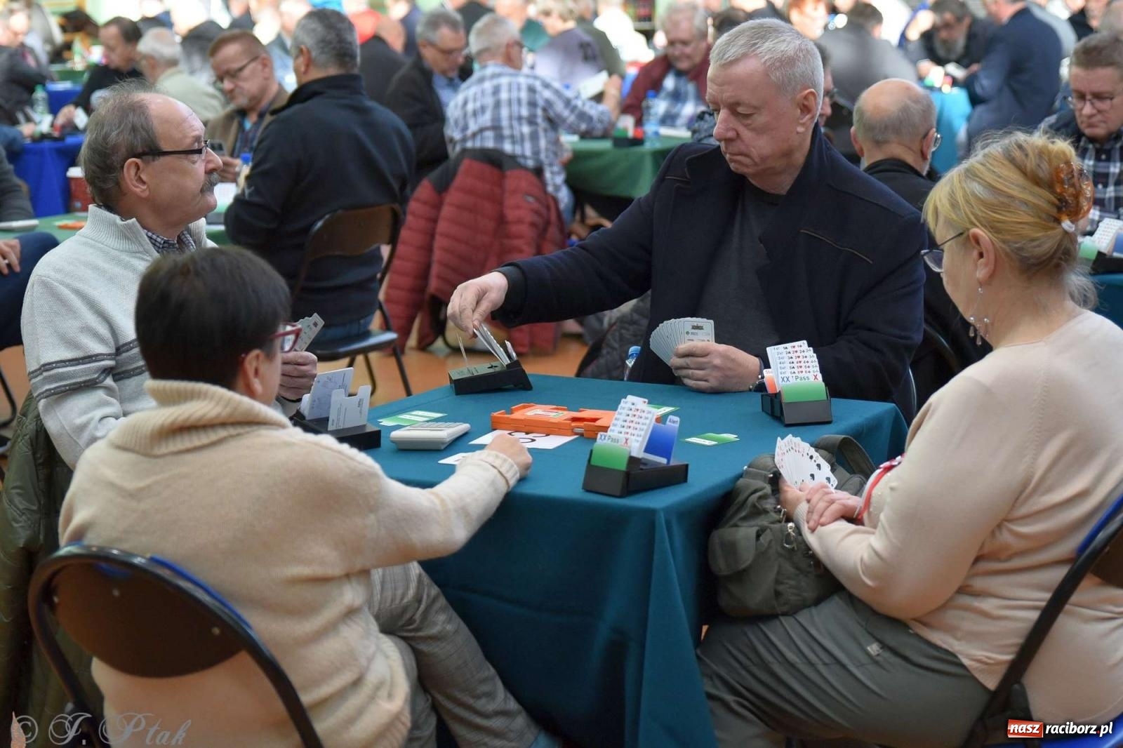 Zdjęcie w galerii na portalu naszraciborz.pl: Raciborscy brydżyści mogli się zmierzyć z najlepszymi [FOTO i WIDEO] wiadomości z regionu