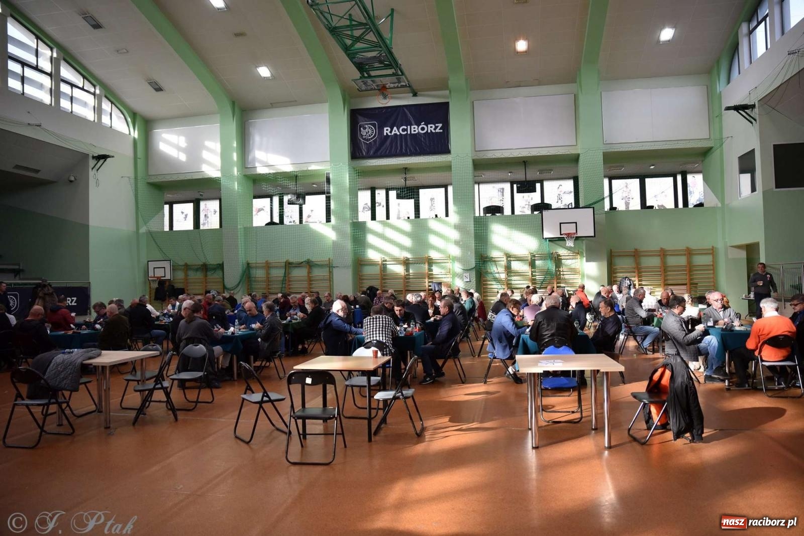 Zdjęcie w galerii na portalu naszraciborz.pl: Raciborscy brydżyści mogli się zmierzyć z najlepszymi [FOTO i WIDEO] wiadomości z regionu