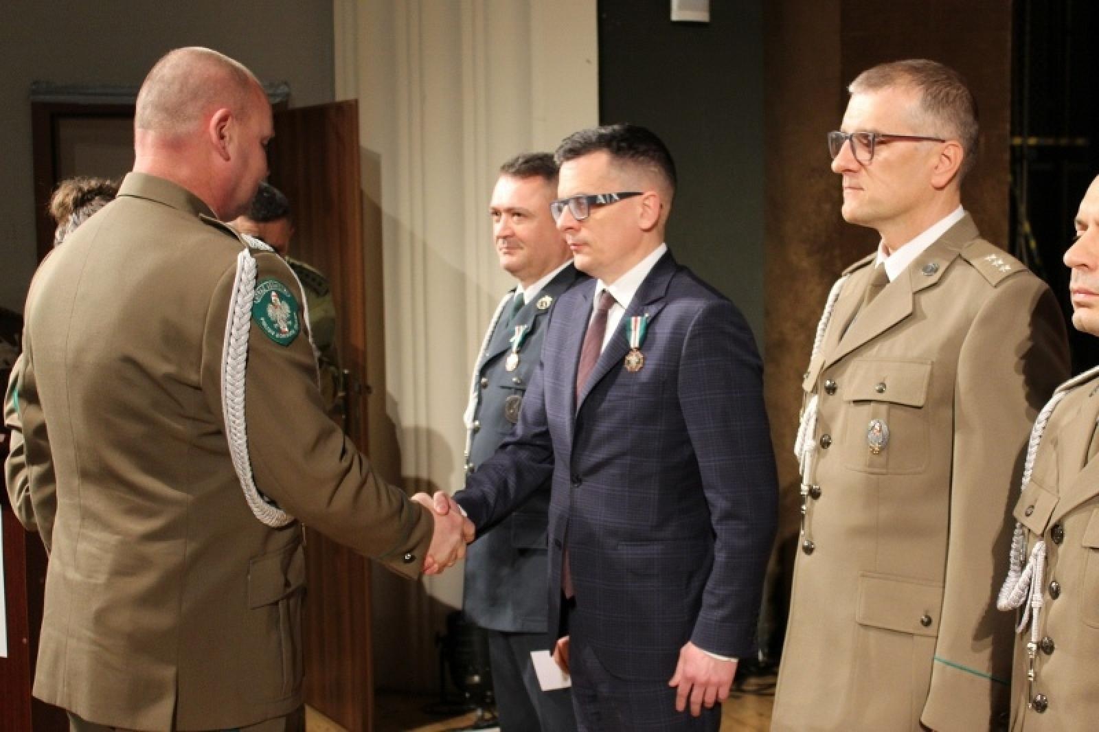 Zdjęcie w galerii na portalu naszraciborz.pl: Święto Niepodległości u śląskich pograniczników z Raciborza [FOTO] wiadomości z regionu