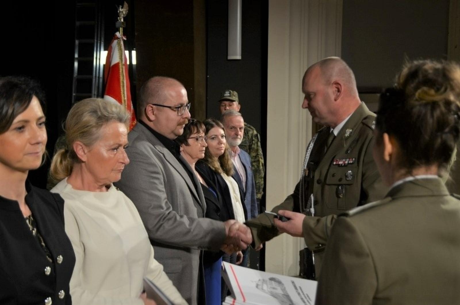 Zdjęcie w galerii na portalu naszraciborz.pl: Święto Niepodległości u śląskich pograniczników z Raciborza [FOTO] wiadomości z regionu