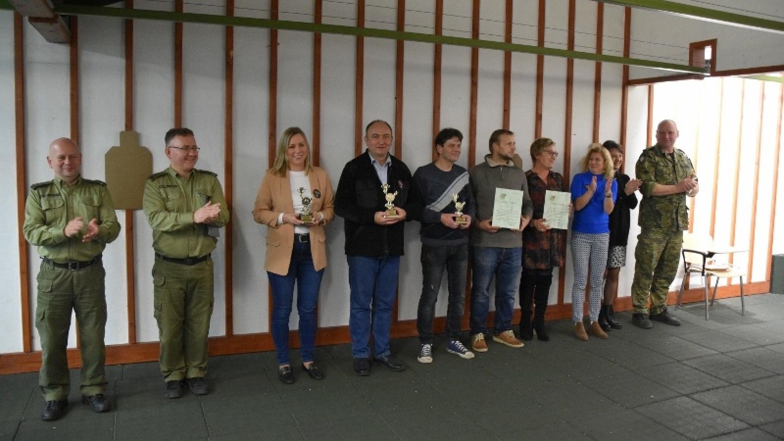 Zdjęcie w galerii na portalu naszraciborz.pl: W Straży Granicznej sprawdzili celność w korpusie cywilnym wiadomości z regionu