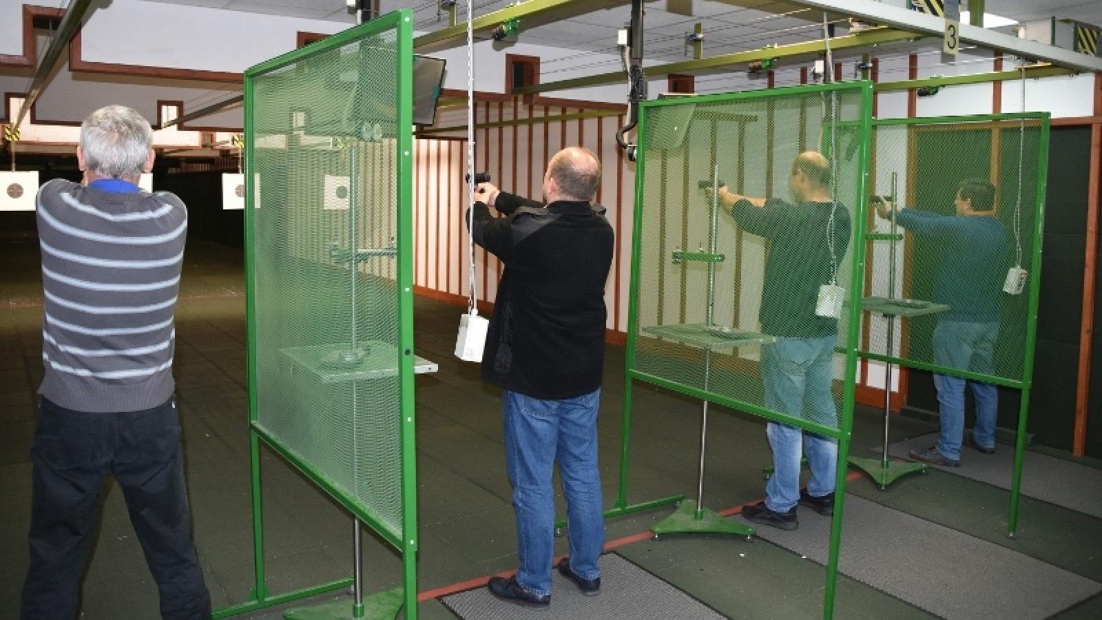 Zdjęcie w galerii na portalu naszraciborz.pl: W Straży Granicznej sprawdzili celność w korpusie cywilnym wiadomości z regionu