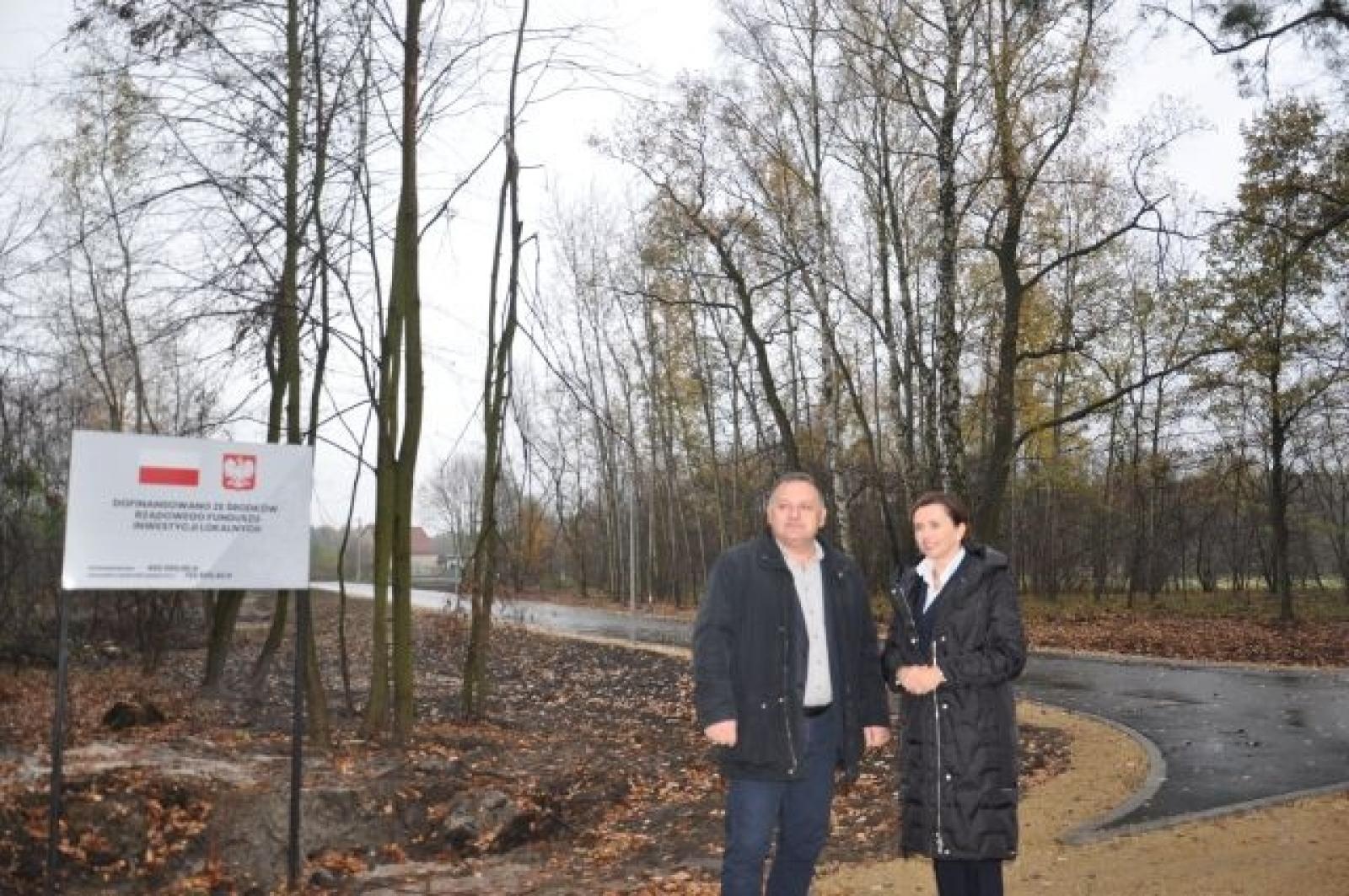 Zdjęcie w galerii na portalu naszraciborz.pl: Gmina szykuje działki na sprzedaż. Przyszli nabywcy mają już drogę wiadomości z regionu