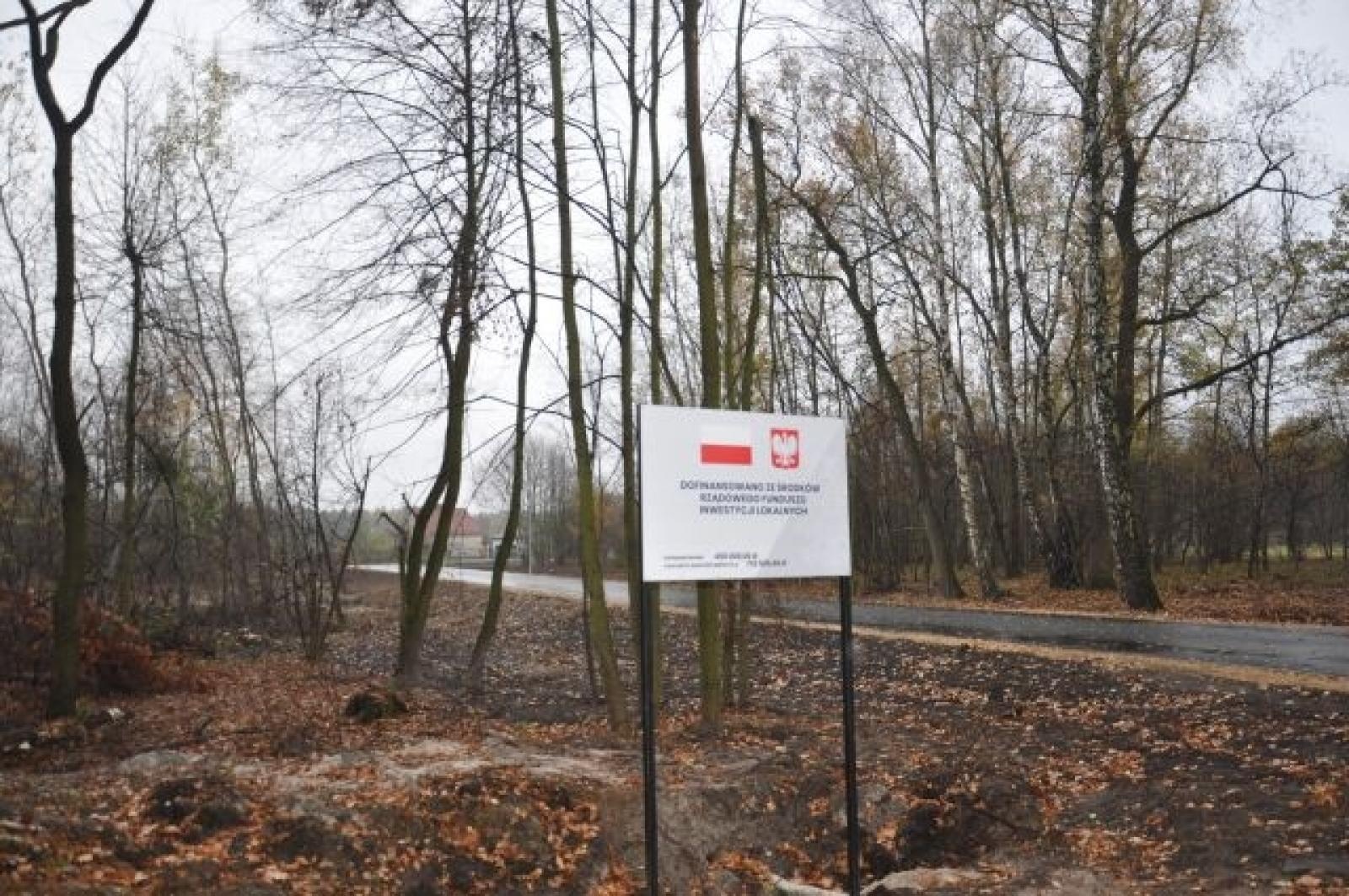 Zdjęcie w galerii na portalu naszraciborz.pl: Gmina szykuje działki na sprzedaż. Przyszli nabywcy mają już drogę wiadomości z regionu