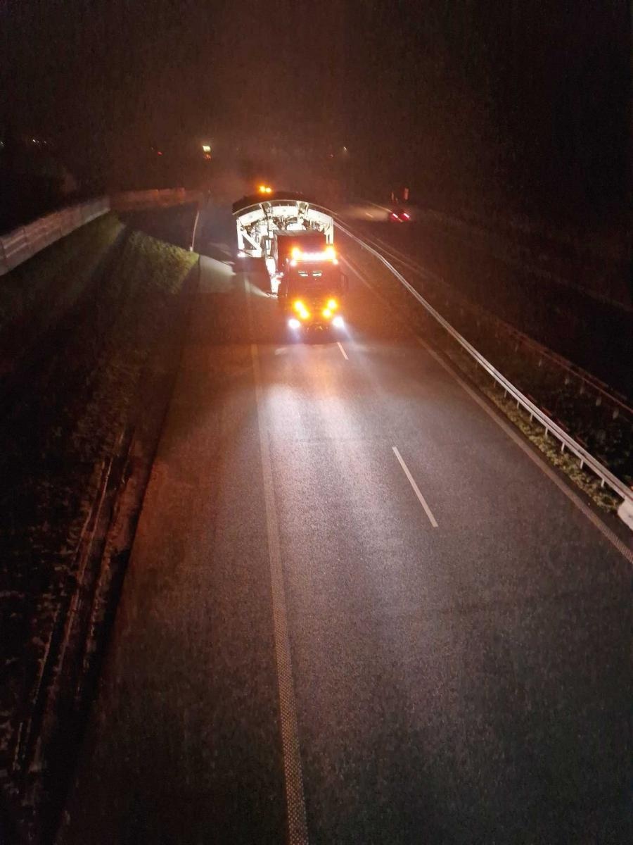 Zdjęcie w galerii na portalu naszraciborz.pl: Pierwszy transport maszyny TBM dotarł do celu. Dwa kolejne przejadą przez nasz region wiadomości z regionu