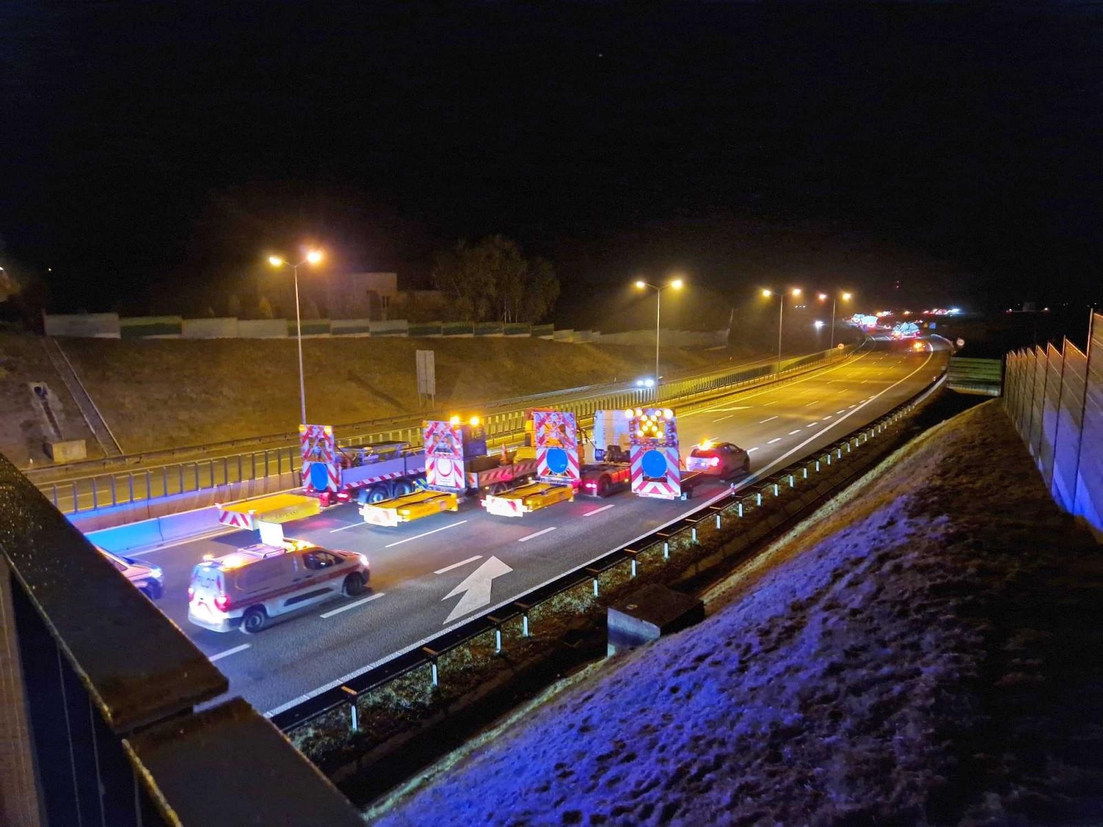 Zdjęcie w galerii na portalu naszraciborz.pl: Pierwszy transport maszyny TBM dotarł do celu. Dwa kolejne przejadą przez nasz region wiadomości z regionu