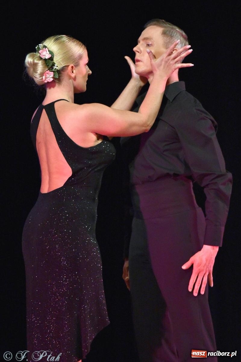 Zdjęcie w galerii na portalu naszraciborz.pl: Grażyna Brodzińska i Naira Ayvazyan na deskach RCK [FOTO i WIDEO] wiadomości z regionu