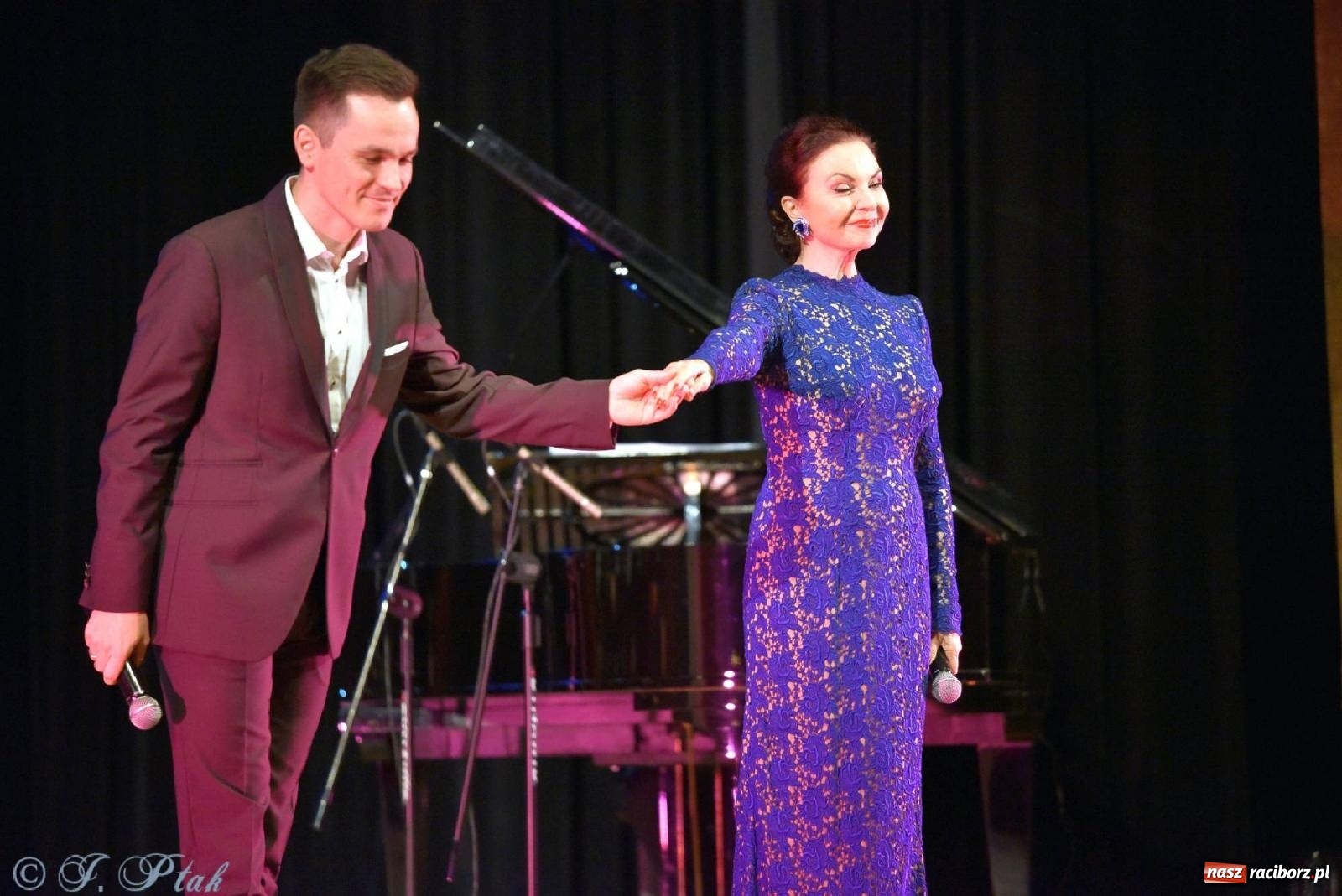 Zdjęcie w galerii na portalu naszraciborz.pl: Grażyna Brodzińska i Naira Ayvazyan na deskach RCK [FOTO i WIDEO] wiadomości z regionu