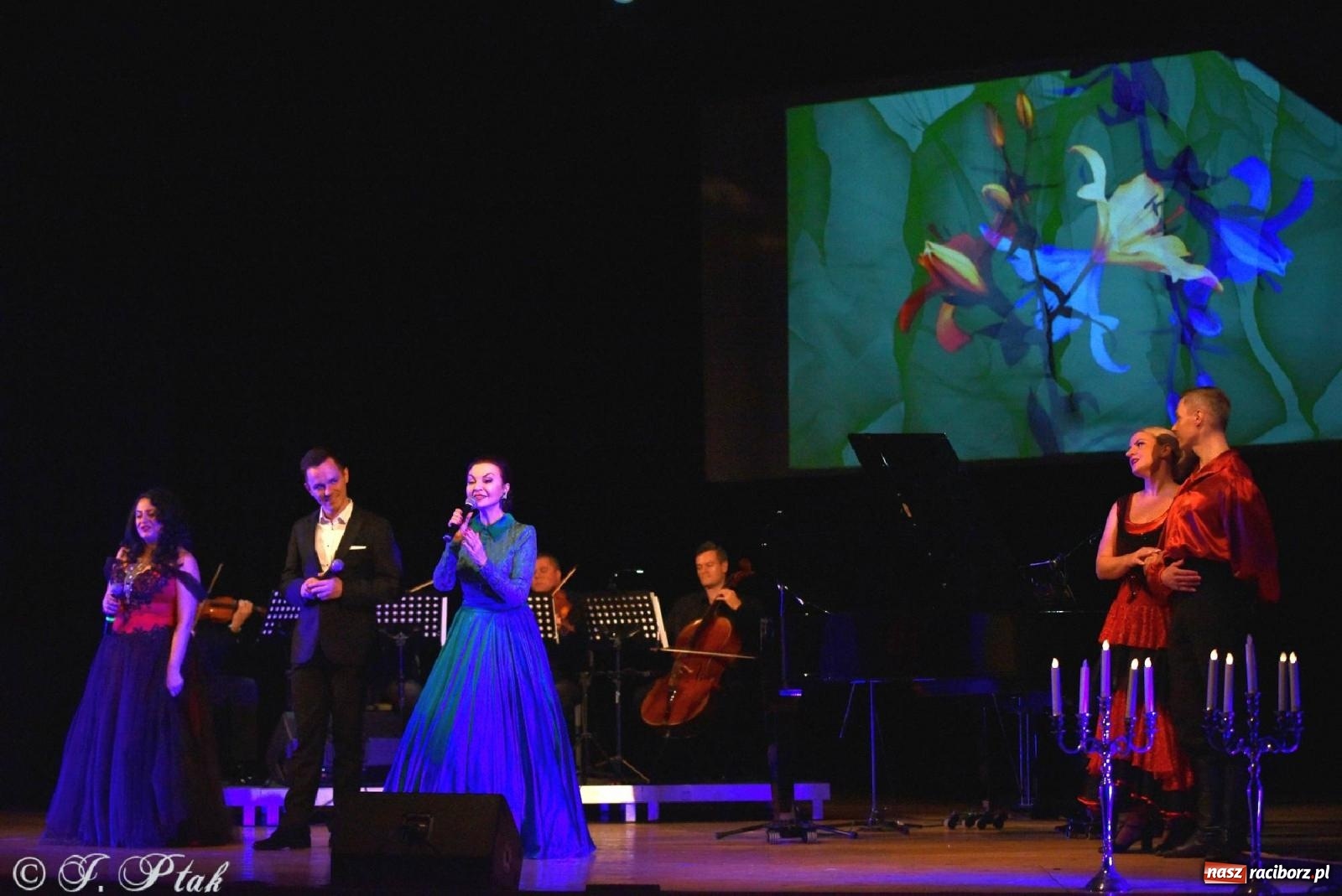 Zdjęcie w galerii na portalu naszraciborz.pl: Grażyna Brodzińska i Naira Ayvazyan na deskach RCK [FOTO i WIDEO] wiadomości z regionu