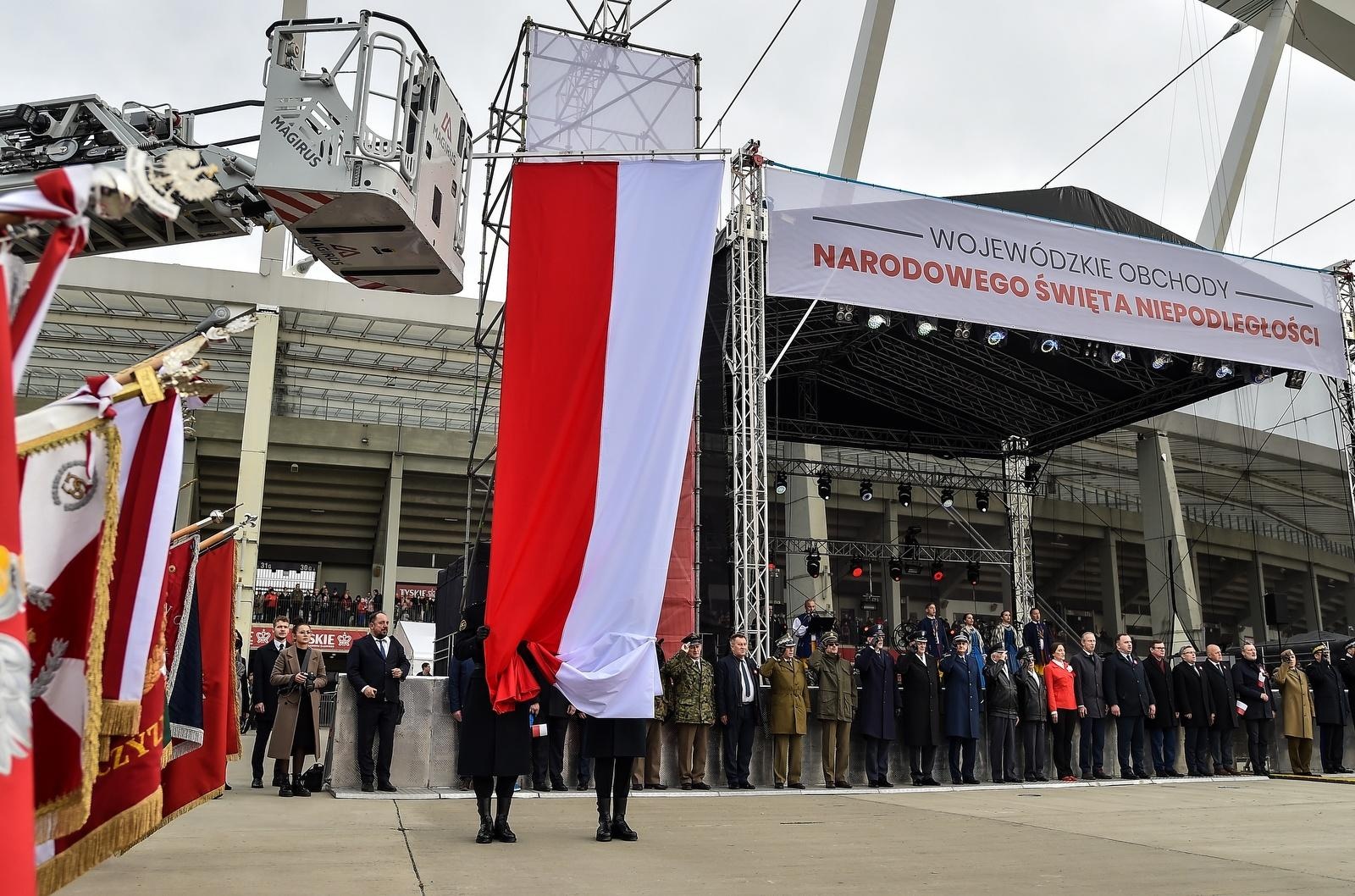 Zdjęcie w galerii na portalu naszraciborz.pl: Za nami uroczyste obchody Narodowego Święta Niepodległości na Stadionie Śląskim wiadomości z regionu