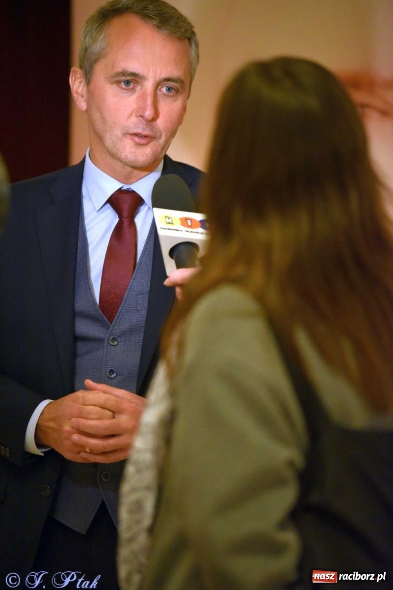 Zdjęcie w galerii na portalu naszraciborz.pl: Wręczono medale UNITAS IN VERITATE [FOTO i WIDEO] wiadomości z regionu