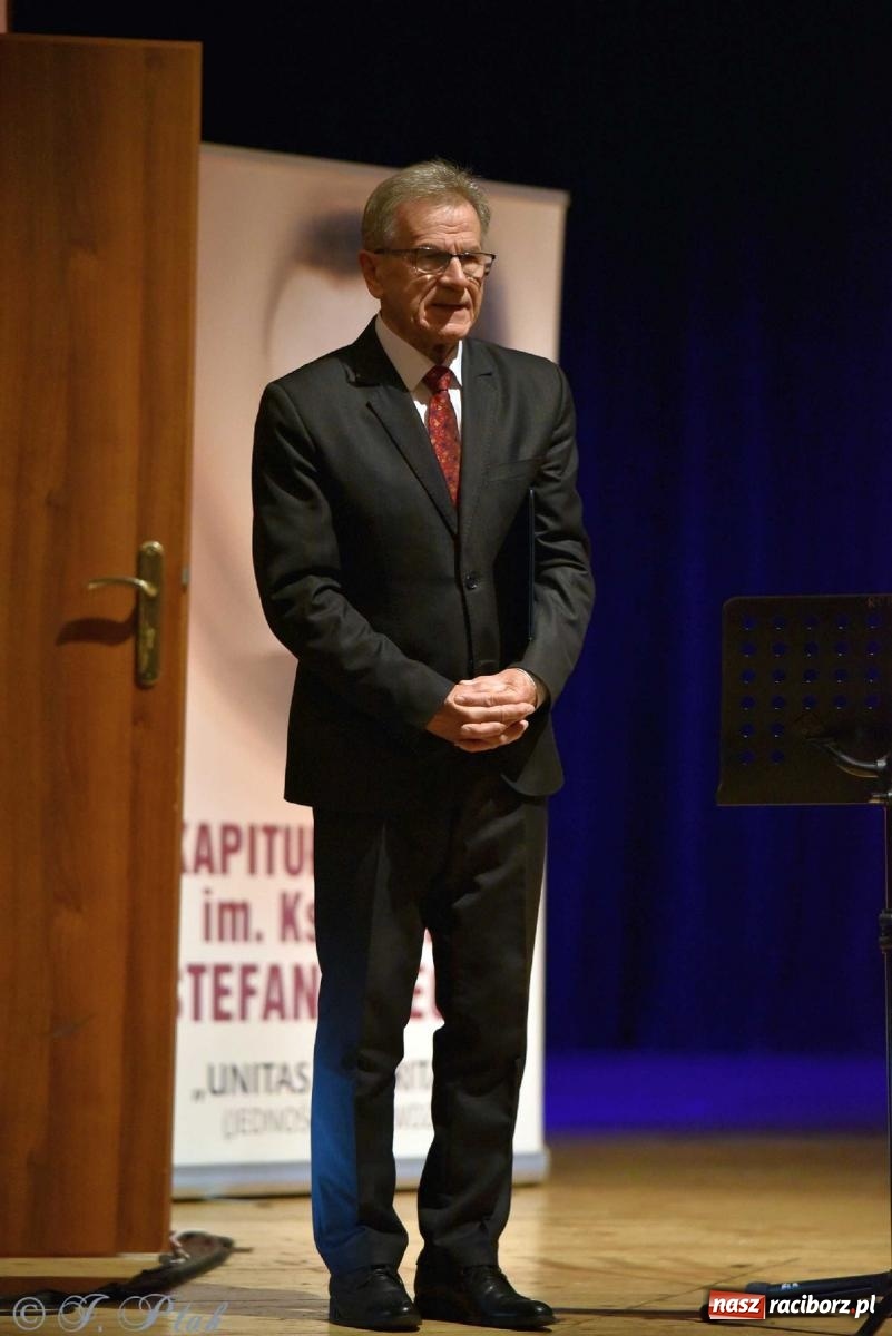 Zdjęcie w galerii na portalu naszraciborz.pl: Wręczono medale UNITAS IN VERITATE [FOTO i WIDEO] wiadomości z regionu