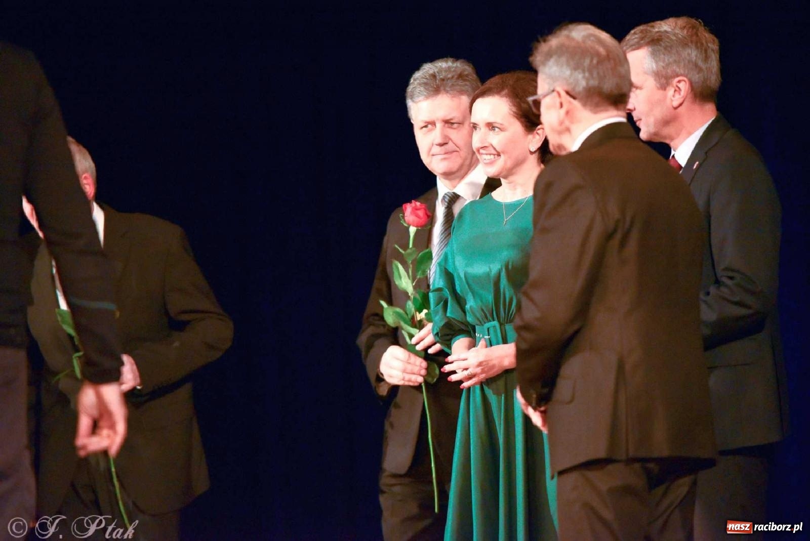 Zdjęcie w galerii na portalu naszraciborz.pl: Wręczono medale UNITAS IN VERITATE [FOTO i WIDEO] wiadomości z regionu