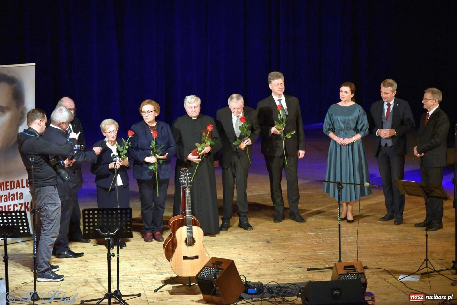 Zdjęcie w galerii na portalu naszraciborz.pl: Wręczono medale UNITAS IN VERITATE [FOTO i WIDEO] wiadomości z regionu