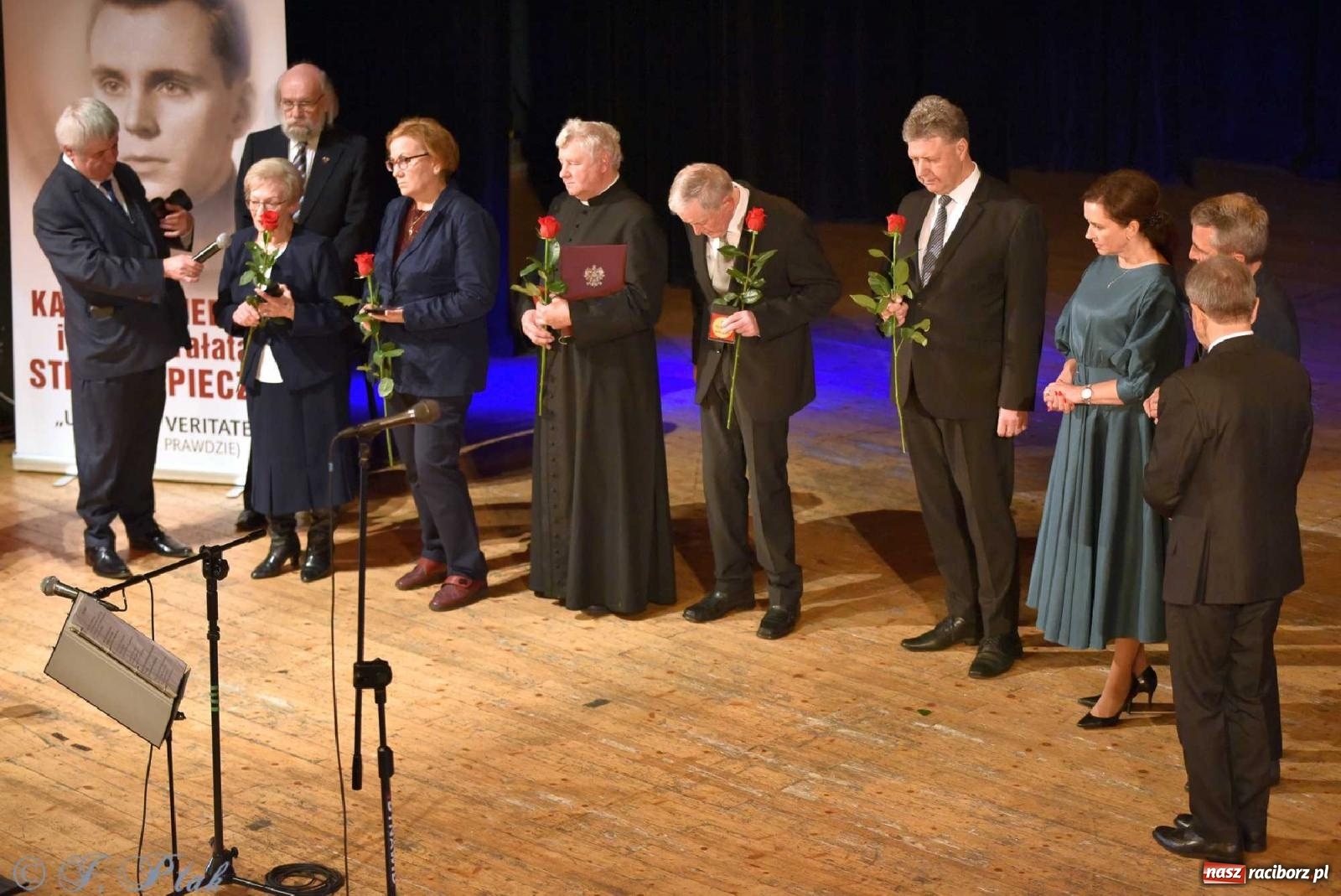 Zdjęcie w galerii na portalu naszraciborz.pl: Wręczono medale UNITAS IN VERITATE [FOTO i WIDEO] wiadomości z regionu