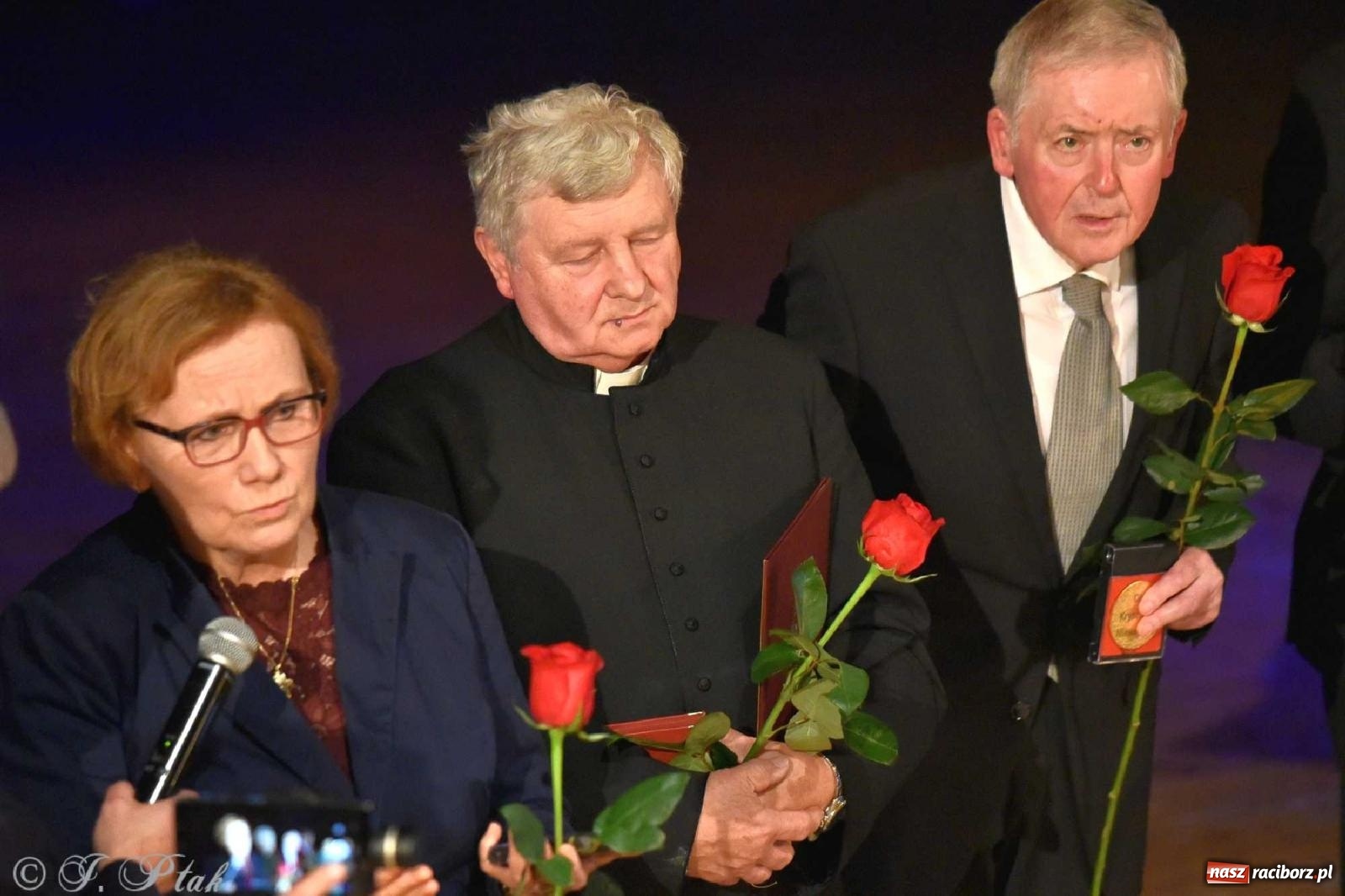Zdjęcie w galerii na portalu naszraciborz.pl: Wręczono medale UNITAS IN VERITATE [FOTO i WIDEO] wiadomości z regionu