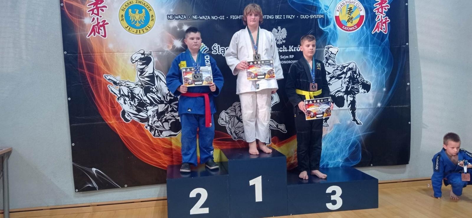 Zdjęcie w galerii na portalu naszraciborz.pl: Sparta Kuźnia Raciborska na Lidze Dzieci i Młodzieży w Ju Jitsu wiadomości z regionu