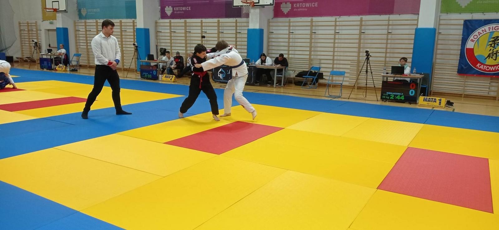 Zdjęcie w galerii na portalu naszraciborz.pl: Sparta Kuźnia Raciborska na Lidze Dzieci i Młodzieży w Ju Jitsu wiadomości z regionu