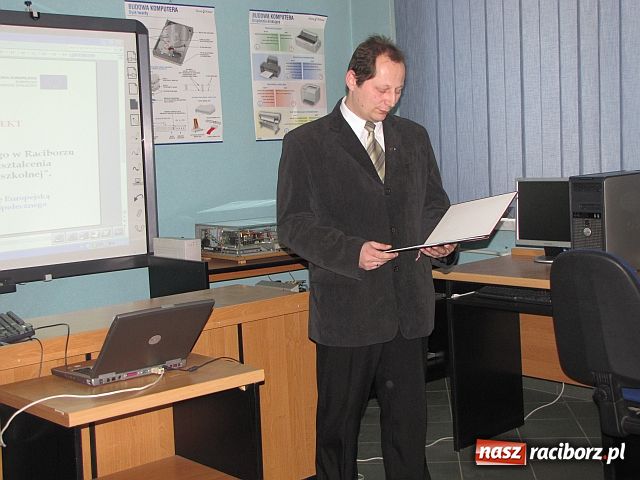 Zdjęcie w galerii na portalu naszraciborz.pl: E-learning’owe kształcenie w CKU wiadomości z regionu