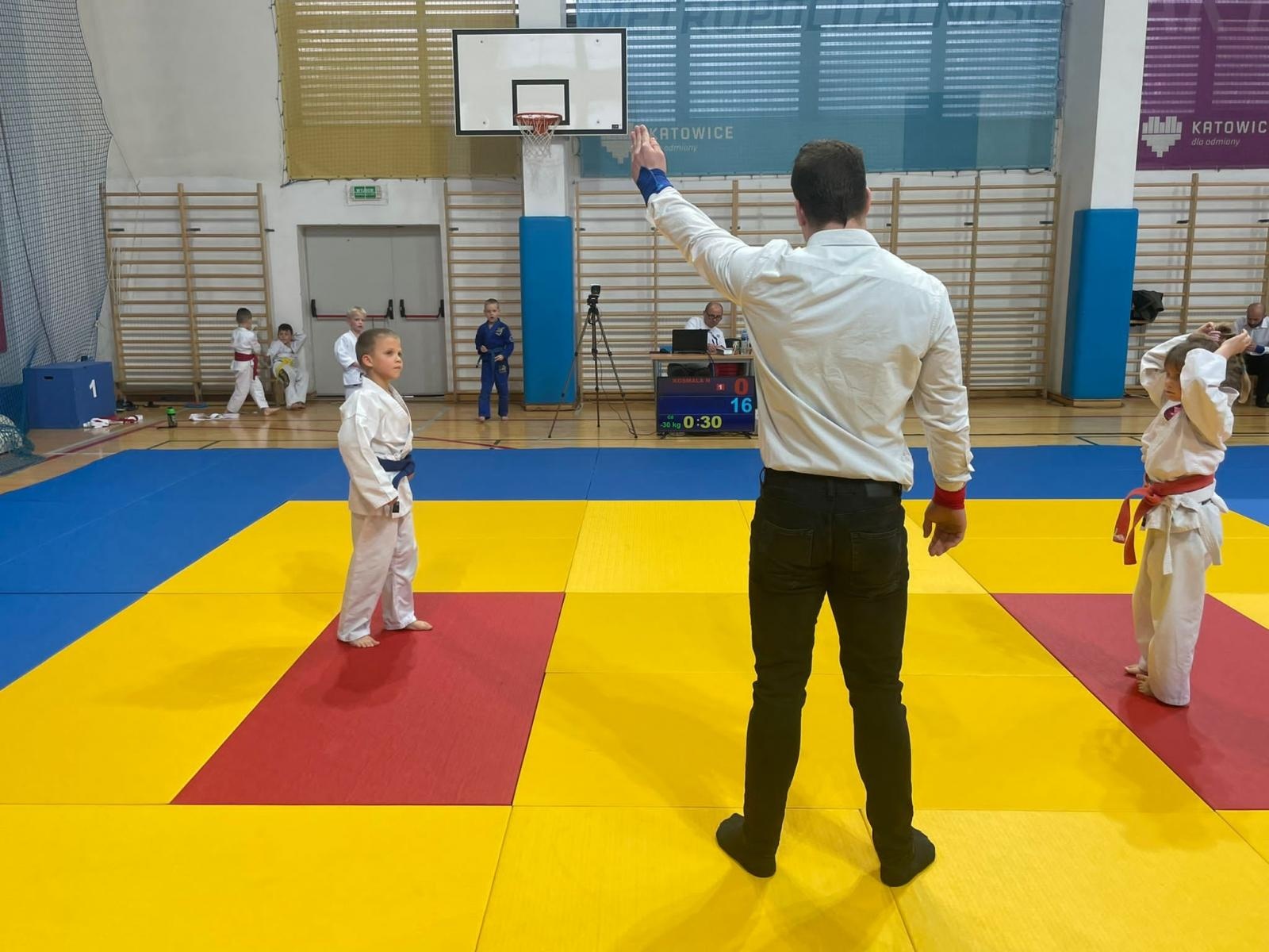 Zdjęcie w galerii na portalu naszraciborz.pl: Łamatorzy z Raciborza znów pokazali klasę wiadomości z regionu