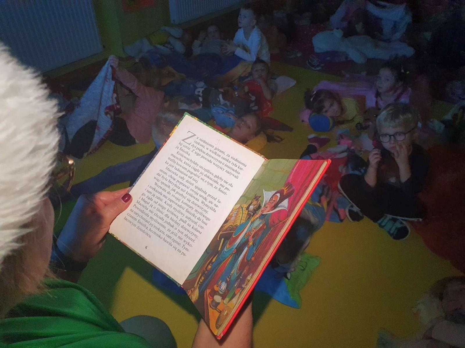 Zdjęcie w galerii na portalu naszraciborz.pl: Brzeskie przedszkole zamieniło się w bajkową krainę wiadomości z regionu