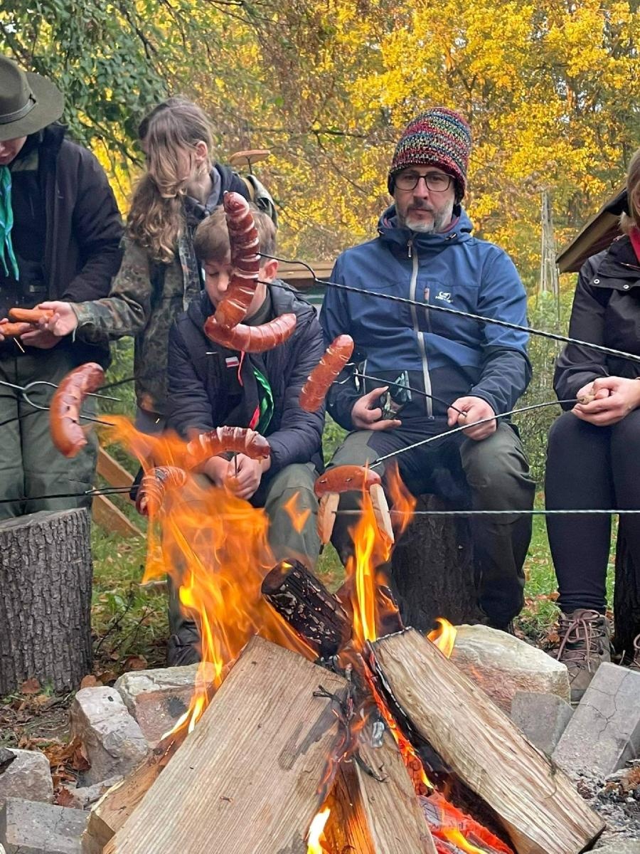 Zdjęcie w galerii na portalu naszraciborz.pl: Harcerze ZHR odwiedzili Ponięcice. Zorganizowali grę terenową wiadomości z regionu