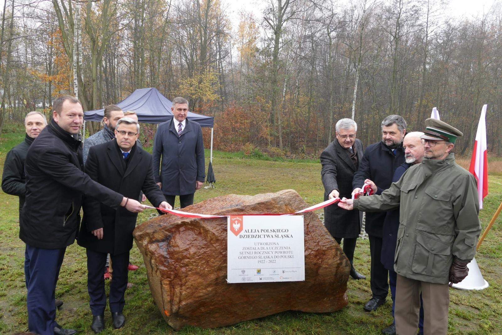 Zdjęcie w galerii na portalu naszraciborz.pl: Otwarcie Alei Polskiego Dziedzictwa Śląska w Katowicach wiadomości z regionu