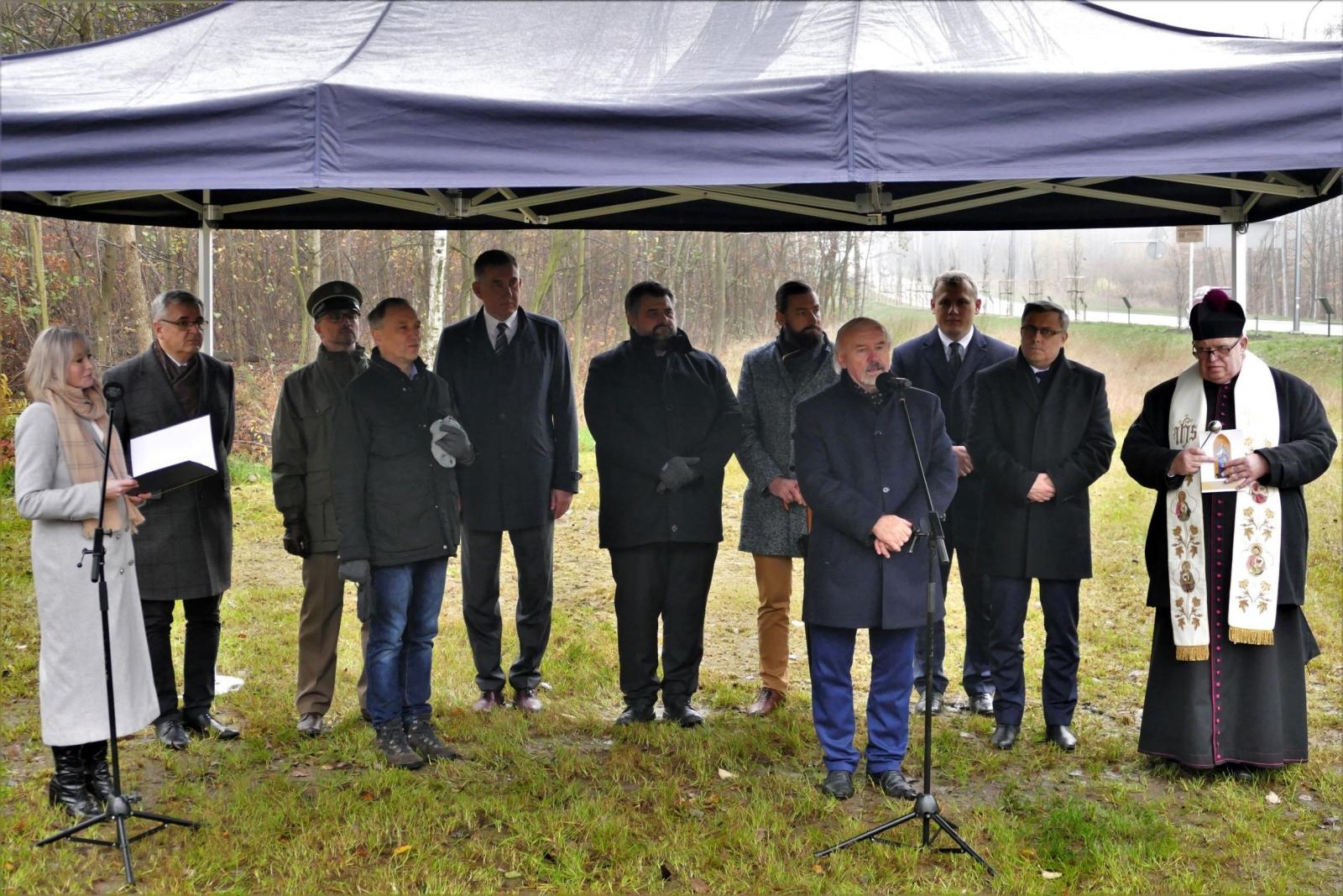 Zdjęcie w galerii na portalu naszraciborz.pl: Otwarcie Alei Polskiego Dziedzictwa Śląska w Katowicach wiadomości z regionu