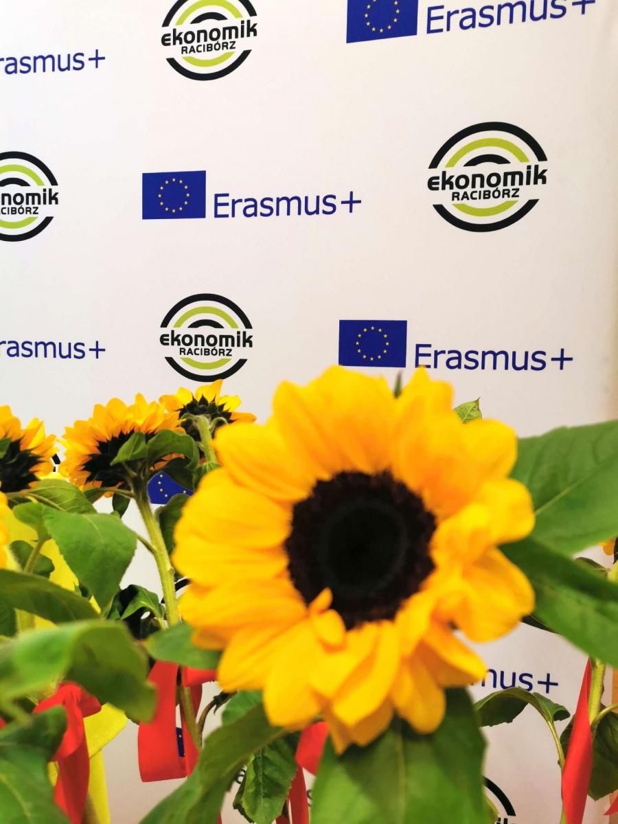 Zdjęcie w galerii na portalu naszraciborz.pl: Erasmus+ w raciborskim Ekonomiku. Staże są OK! wiadomości z regionu