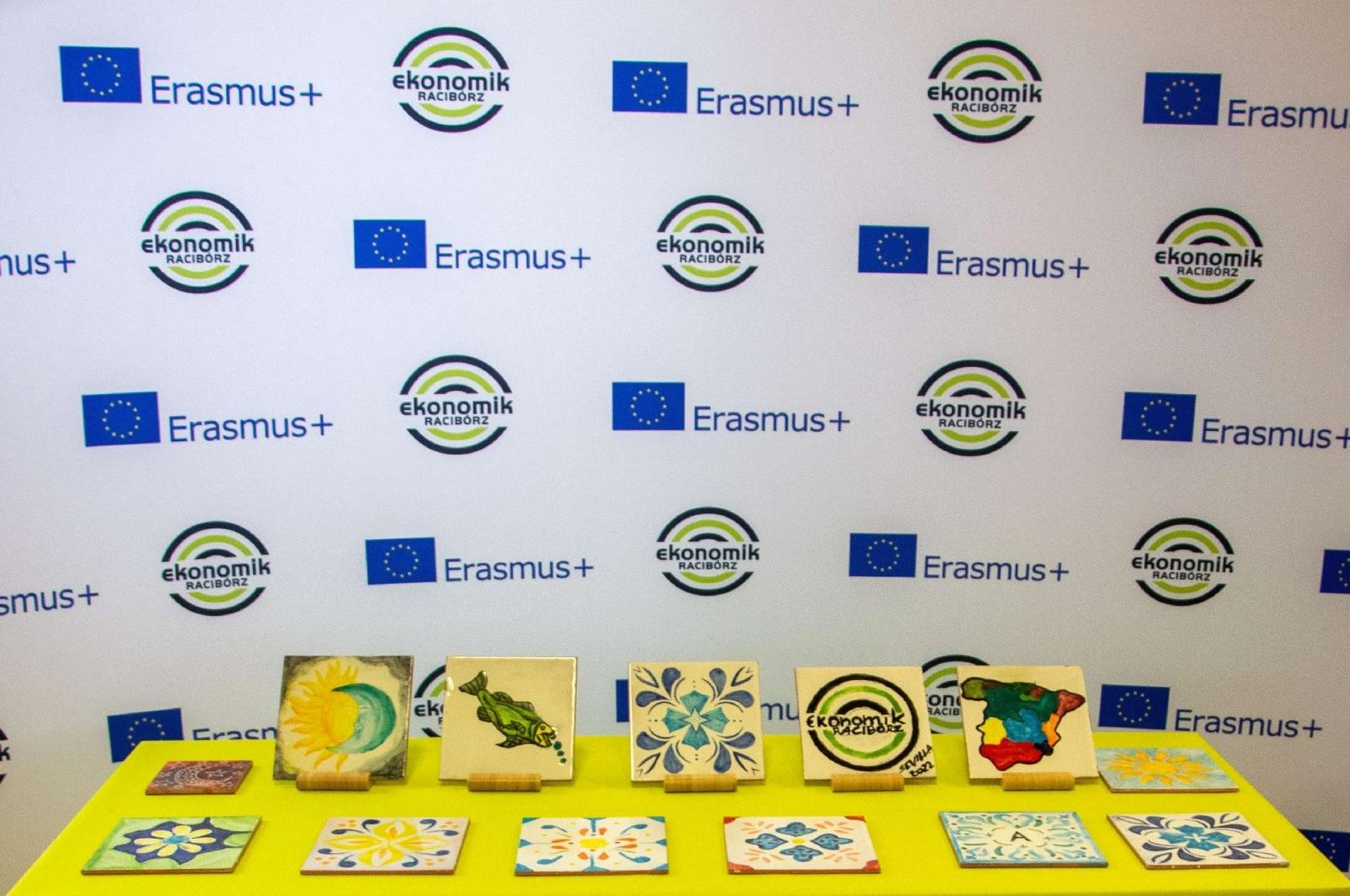 Zdjęcie w galerii na portalu naszraciborz.pl: Erasmus+ w raciborskim Ekonomiku. Staże są OK! wiadomości z regionu