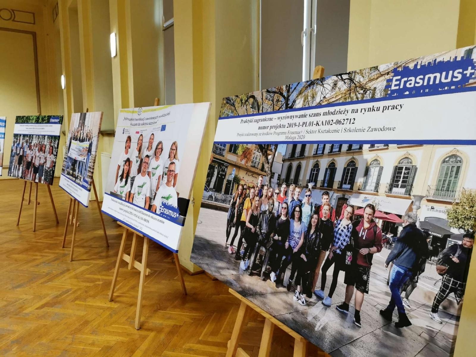 Zdjęcie w galerii na portalu naszraciborz.pl: Erasmus+ w raciborskim Ekonomiku. Staże są OK! wiadomości z regionu