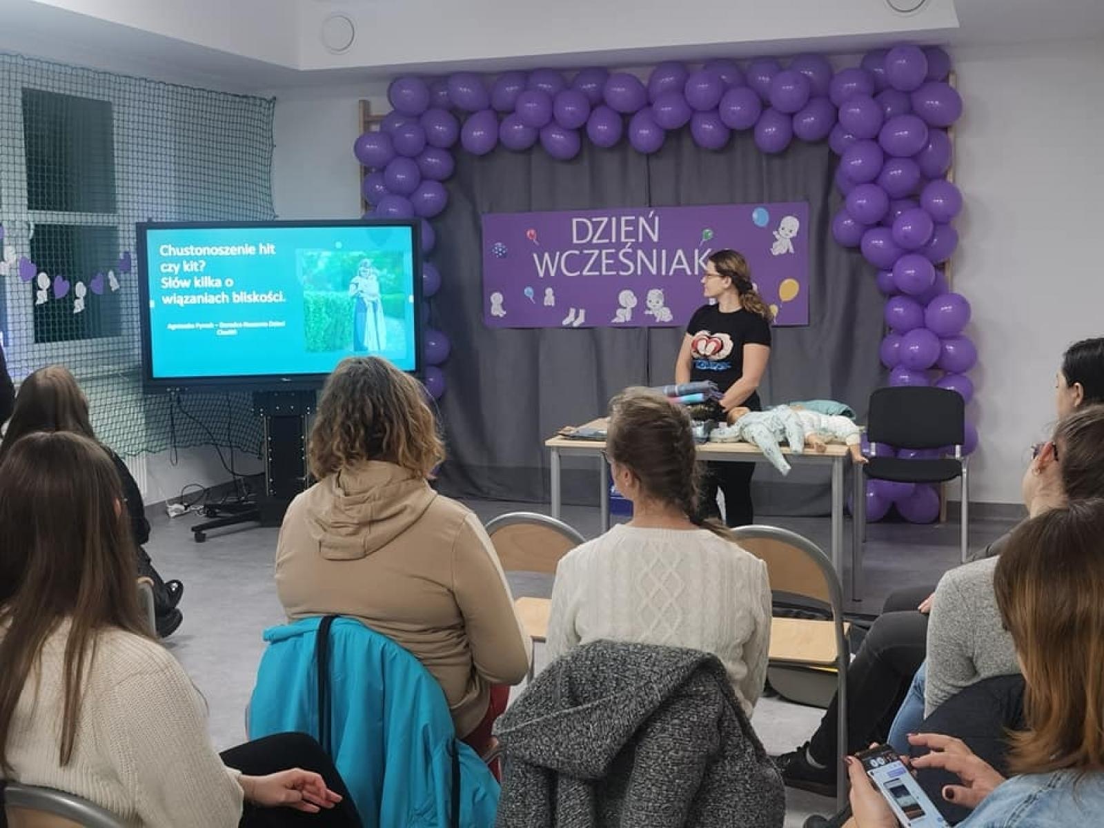 Zdjęcie w galerii na portalu naszraciborz.pl: Światowy Dzień Wcześniaka. Warsztaty w Raciborzu wiadomości z regionu