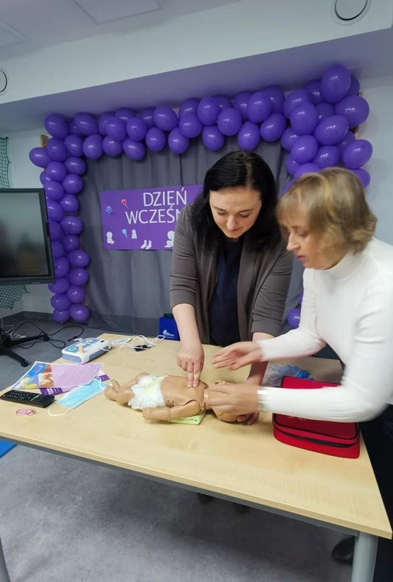 Zdjęcie w galerii na portalu naszraciborz.pl: Światowy Dzień Wcześniaka. Warsztaty w Raciborzu wiadomości z regionu