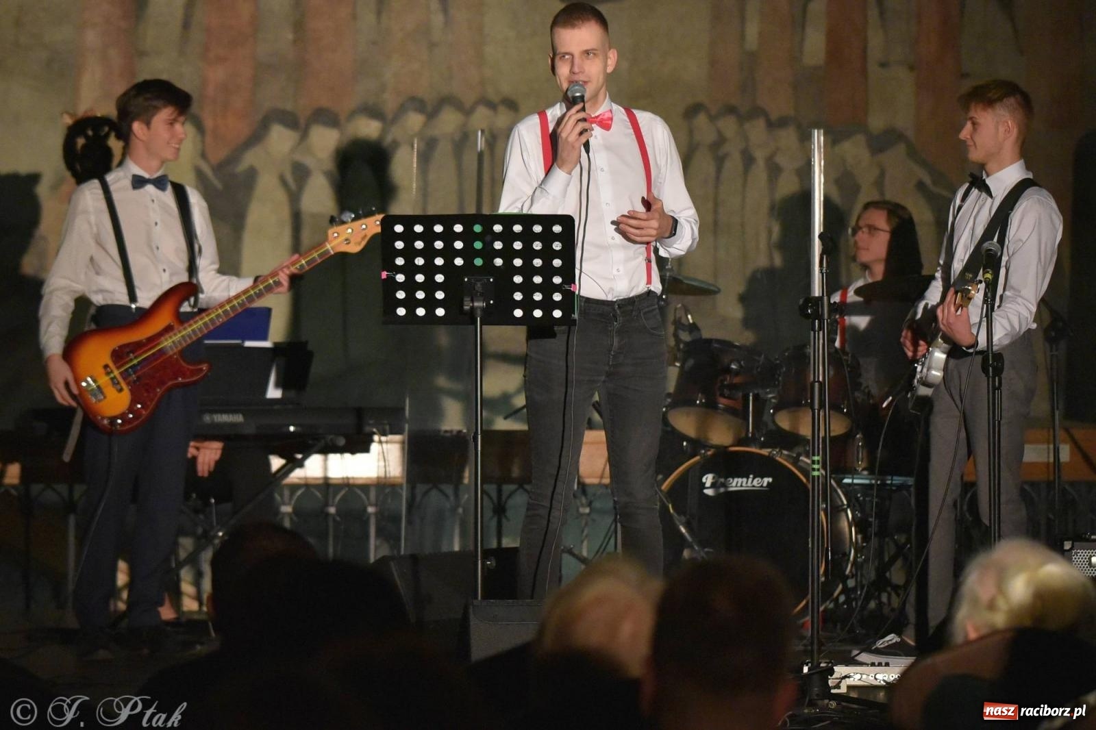 Zdjęcie w galerii na portalu naszraciborz.pl: Sobotni muzyczny wieczór w Muzeum z Aleksandrą Figurniak [FOTO i WIDEO] wiadomości z regionu