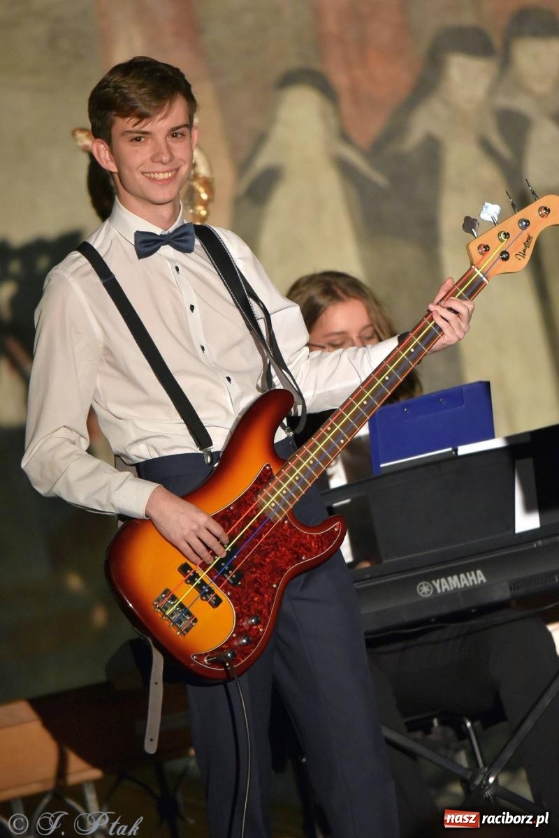 Zdjęcie w galerii na portalu naszraciborz.pl: Sobotni muzyczny wieczór w Muzeum z Aleksandrą Figurniak [FOTO i WIDEO] wiadomości z regionu