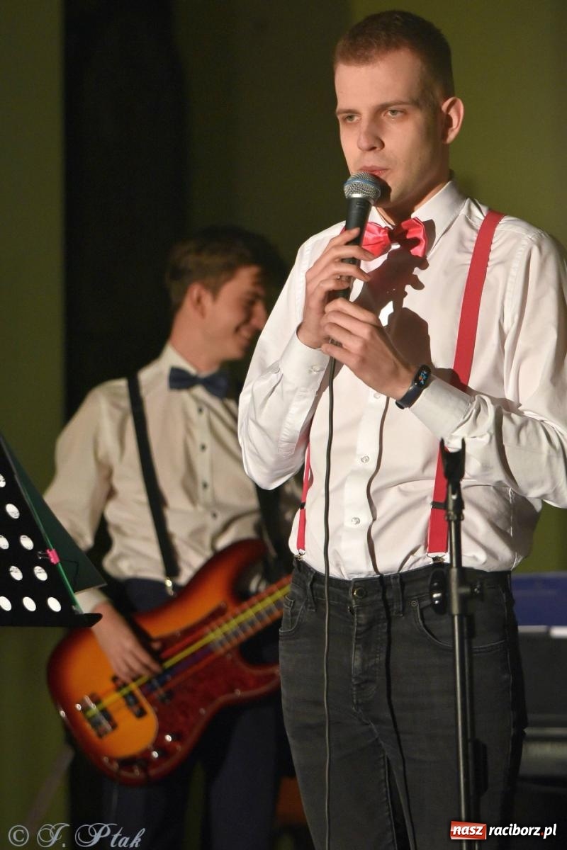 Zdjęcie w galerii na portalu naszraciborz.pl: Sobotni muzyczny wieczór w Muzeum z Aleksandrą Figurniak [FOTO i WIDEO] wiadomości z regionu