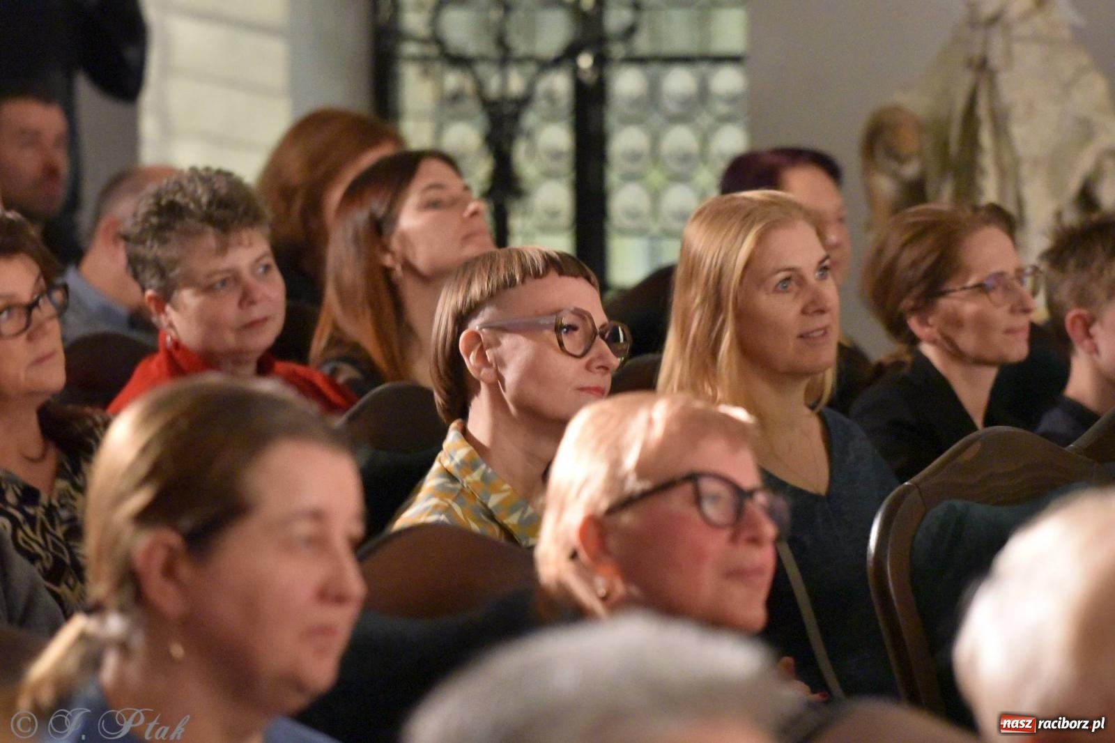 Zdjęcie w galerii na portalu naszraciborz.pl: Sobotni muzyczny wieczór w Muzeum z Aleksandrą Figurniak [FOTO i WIDEO] wiadomości z regionu