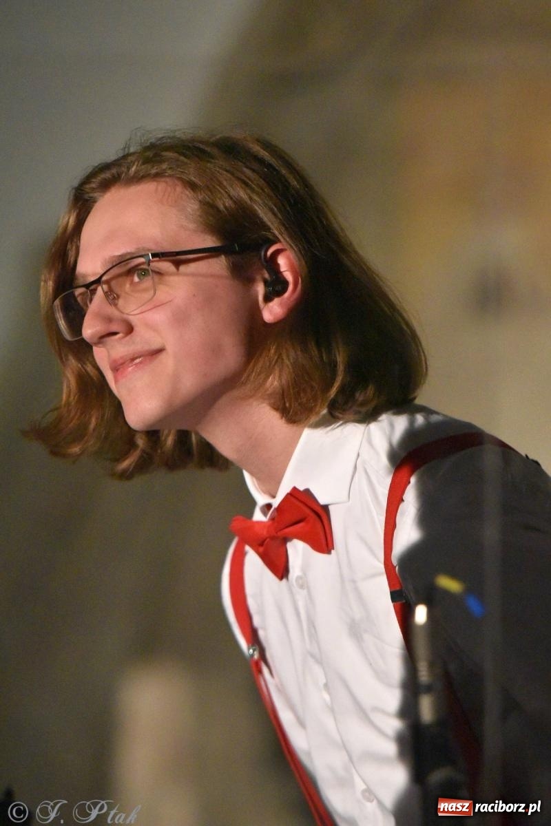 Zdjęcie w galerii na portalu naszraciborz.pl: Sobotni muzyczny wieczór w Muzeum z Aleksandrą Figurniak [FOTO i WIDEO] wiadomości z regionu