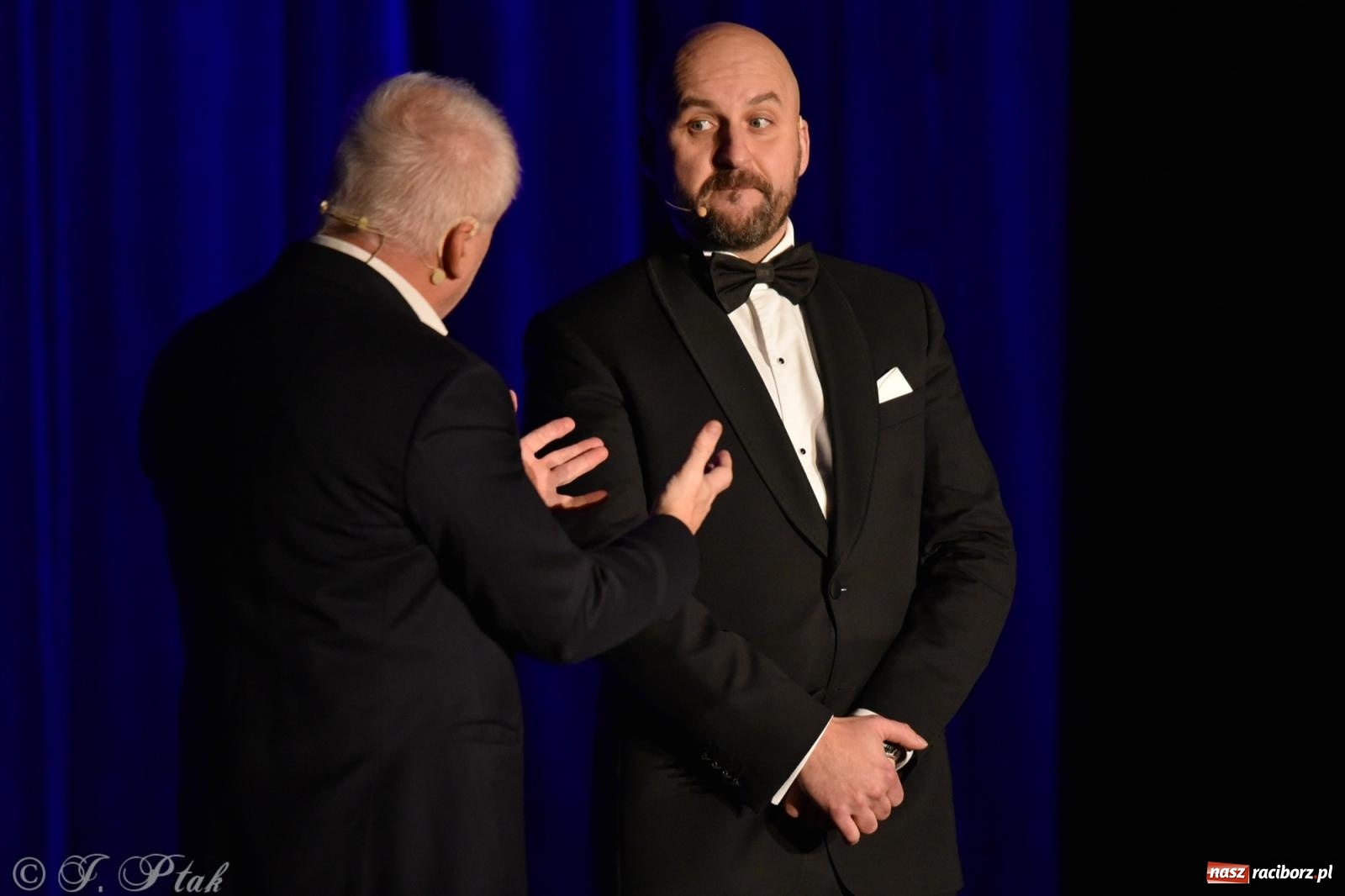 Zdjęcie w galerii na portalu naszraciborz.pl: Naga prawda o klasyce - mistrz Malicki w Raciborzu [FOTO i WIDEO] wiadomości z regionu