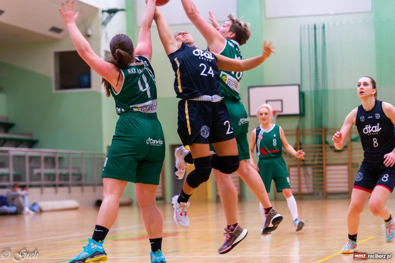 Zdjęcie w galerii na portalu naszraciborz.pl: Koszykówka. Tak blisko, a tak daleko. Finał A jeszcze nie teraz [FOTO] wiadomości z regionu