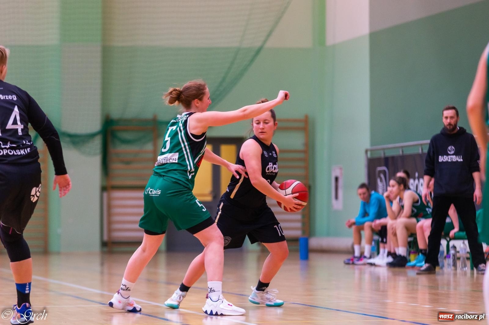 Zdjęcie w galerii na portalu naszraciborz.pl: Koszykówka. Tak blisko, a tak daleko. Finał A jeszcze nie teraz [FOTO] wiadomości z regionu