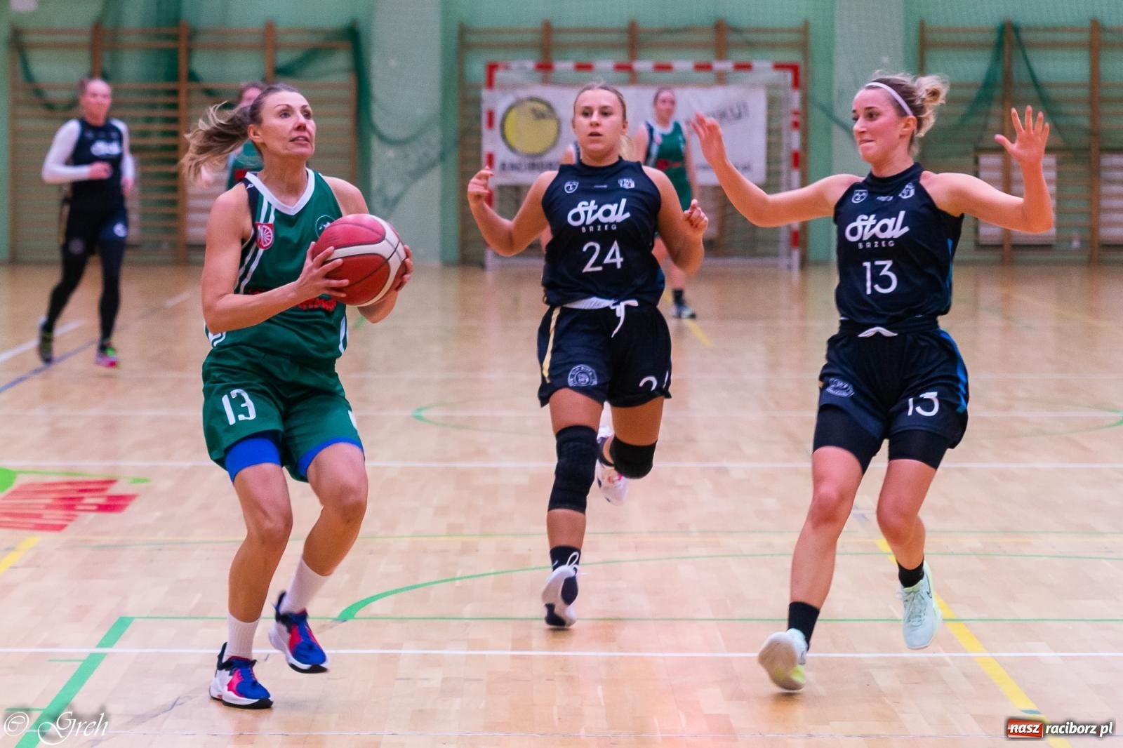 Zdjęcie w galerii na portalu naszraciborz.pl: Koszykówka. Tak blisko, a tak daleko. Finał A jeszcze nie teraz [FOTO] wiadomości z regionu