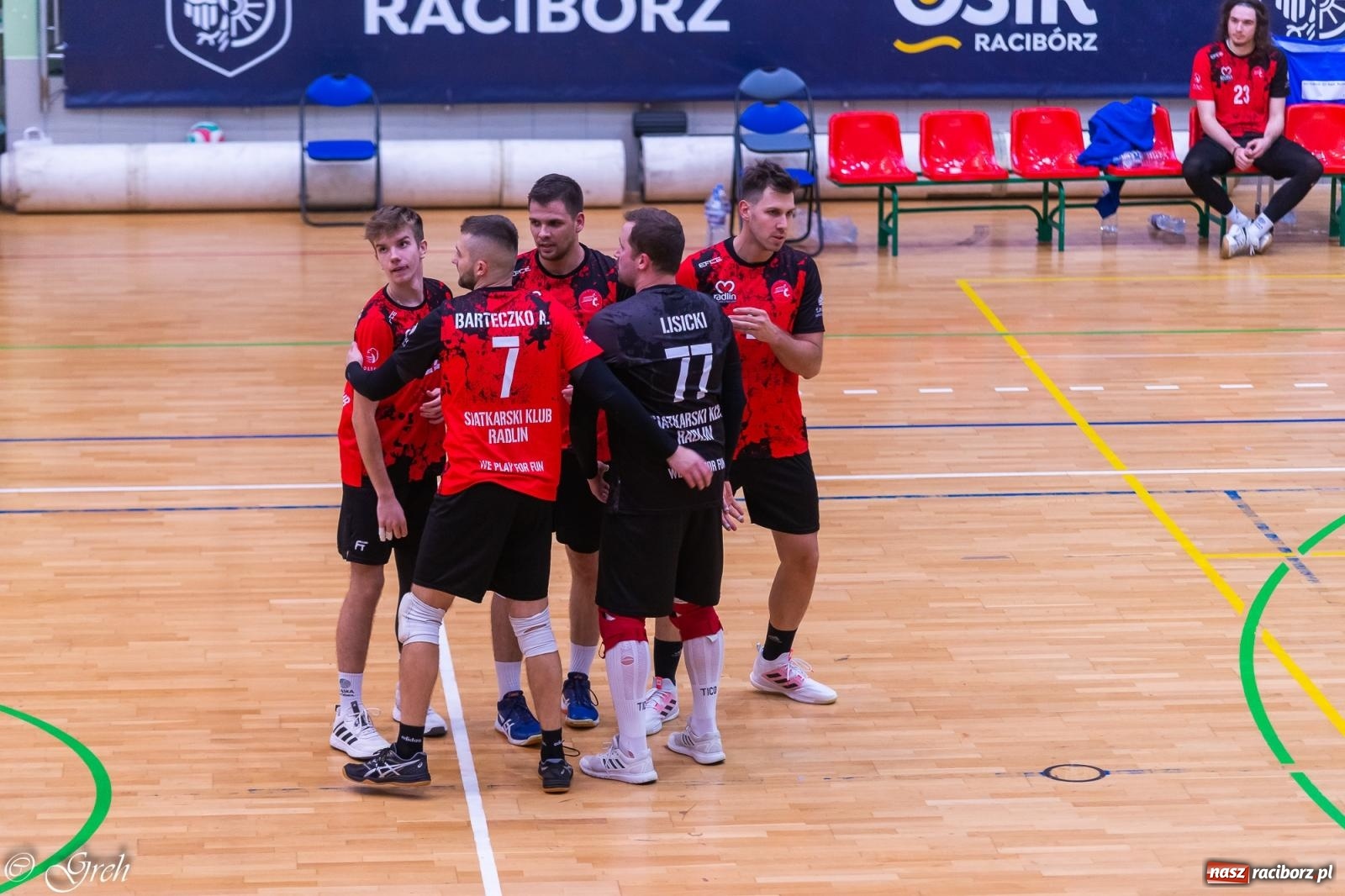 Zdjęcie w galerii na portalu naszraciborz.pl: Siatkarskie derby w gatunku horroru [FOTO] wiadomości z regionu