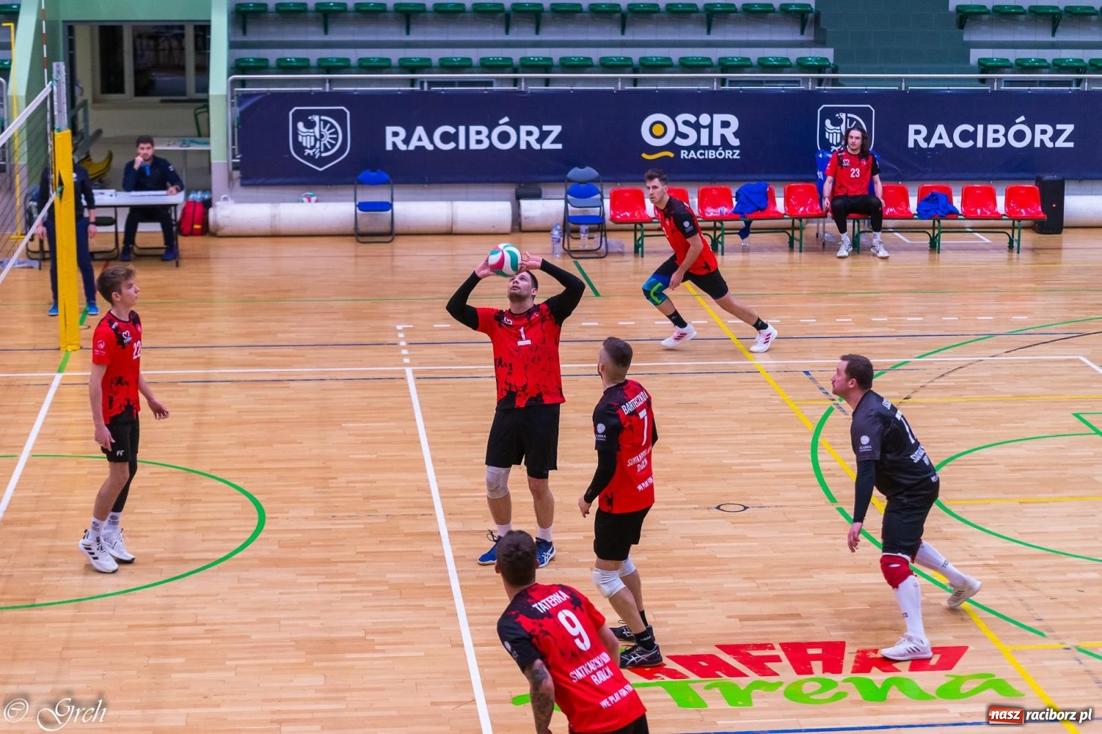 Zdjęcie w galerii na portalu naszraciborz.pl: Siatkarskie derby w gatunku horroru [FOTO] wiadomości z regionu