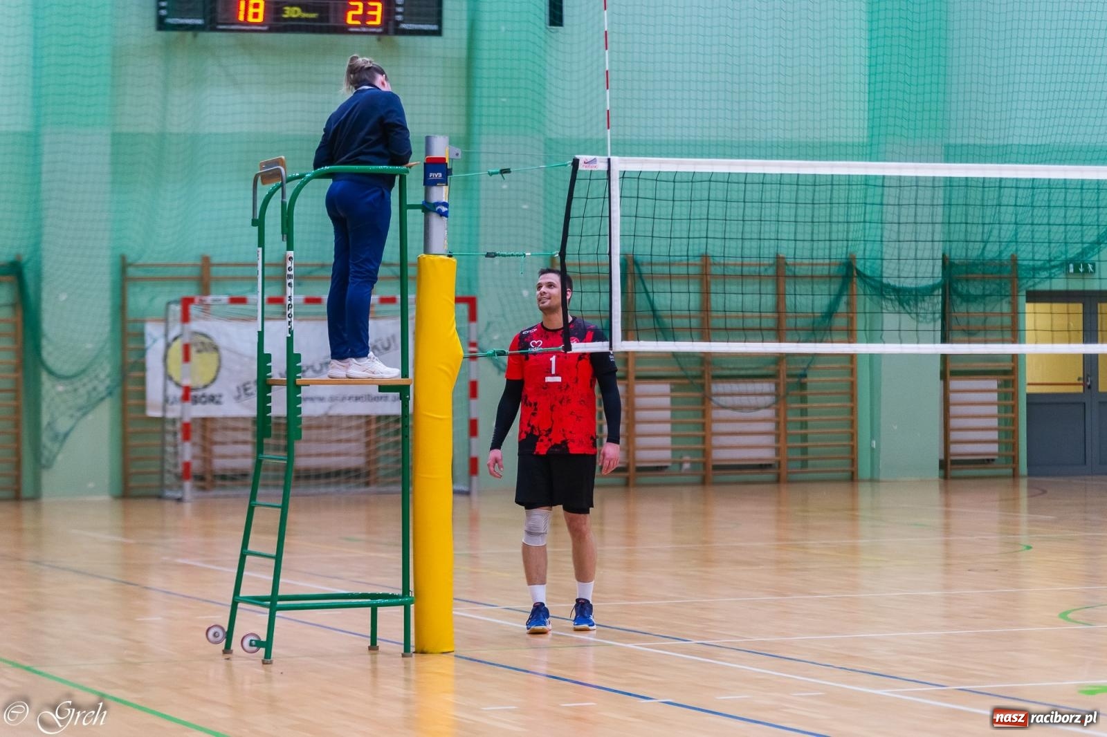 Zdjęcie w galerii na portalu naszraciborz.pl: Siatkarskie derby w gatunku horroru [FOTO] wiadomości z regionu